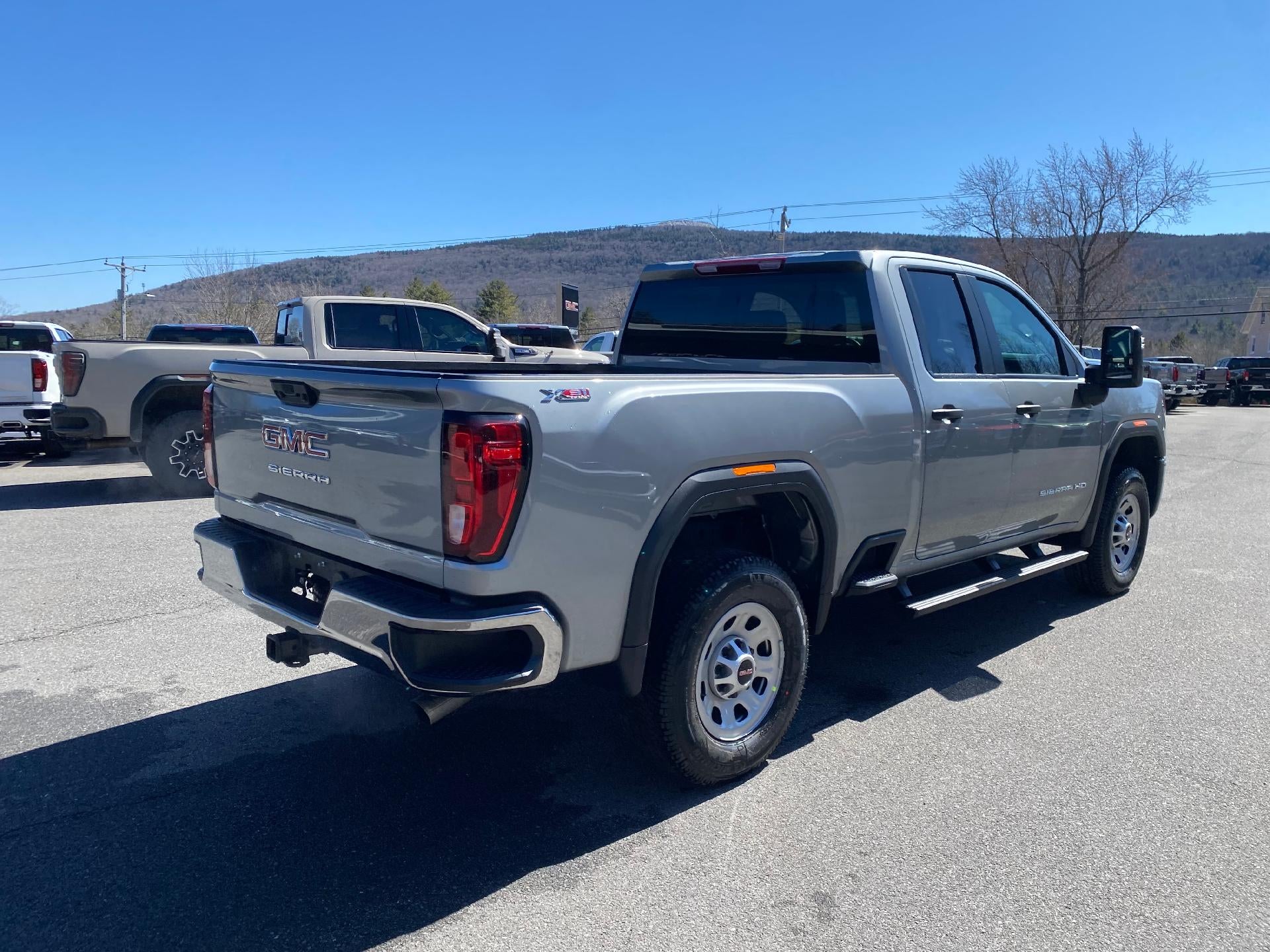 2026 GMC Sierra 2500 HD Pro