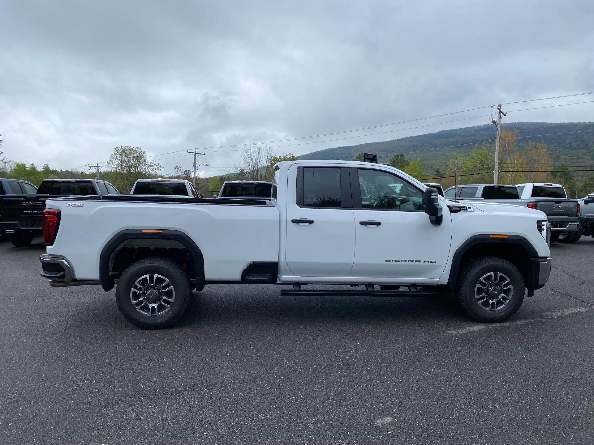 2026 GMC Sierra 3500 HD Pro