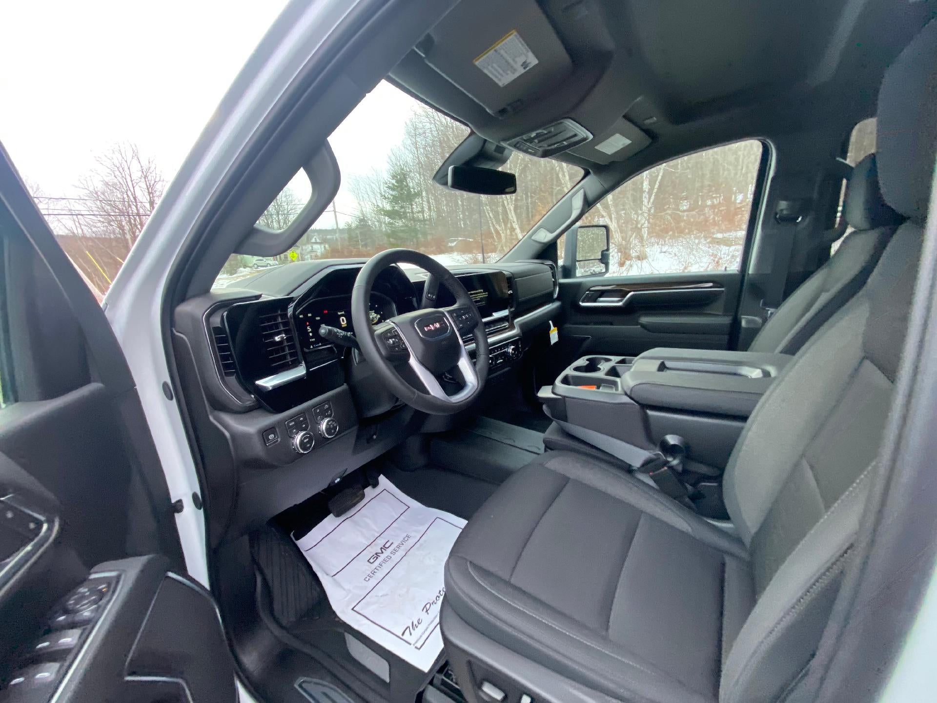 2026 GMC Sierra 3500 HD SLE