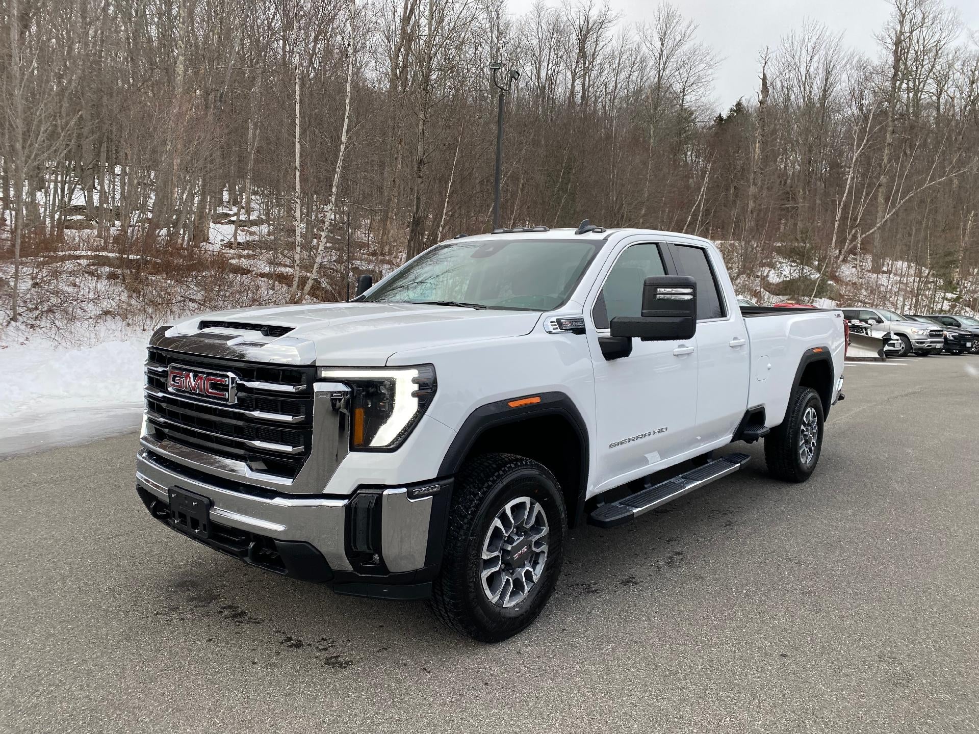 2026 GMC Sierra 3500 HD SLE