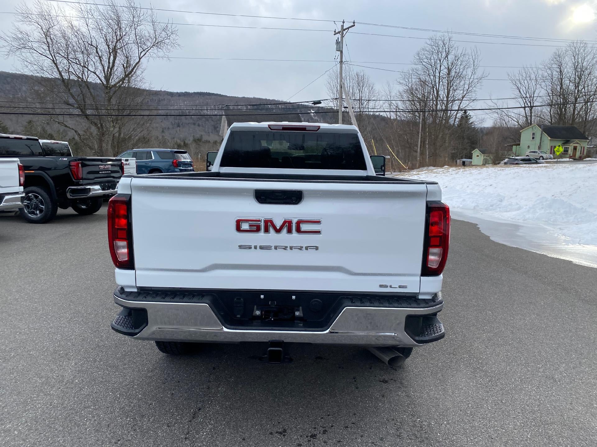 2026 GMC Sierra 3500 HD SLE