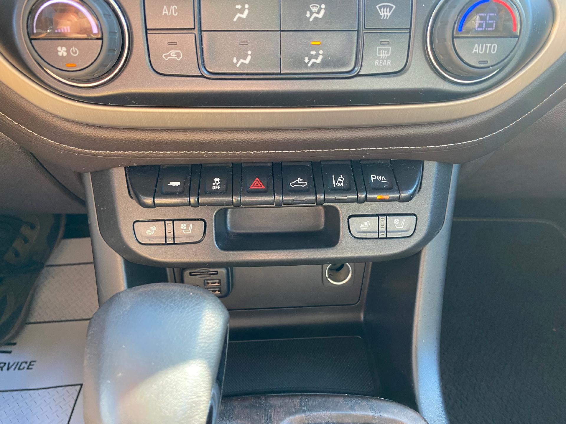 2022 GMC Canyon 4WD Denali