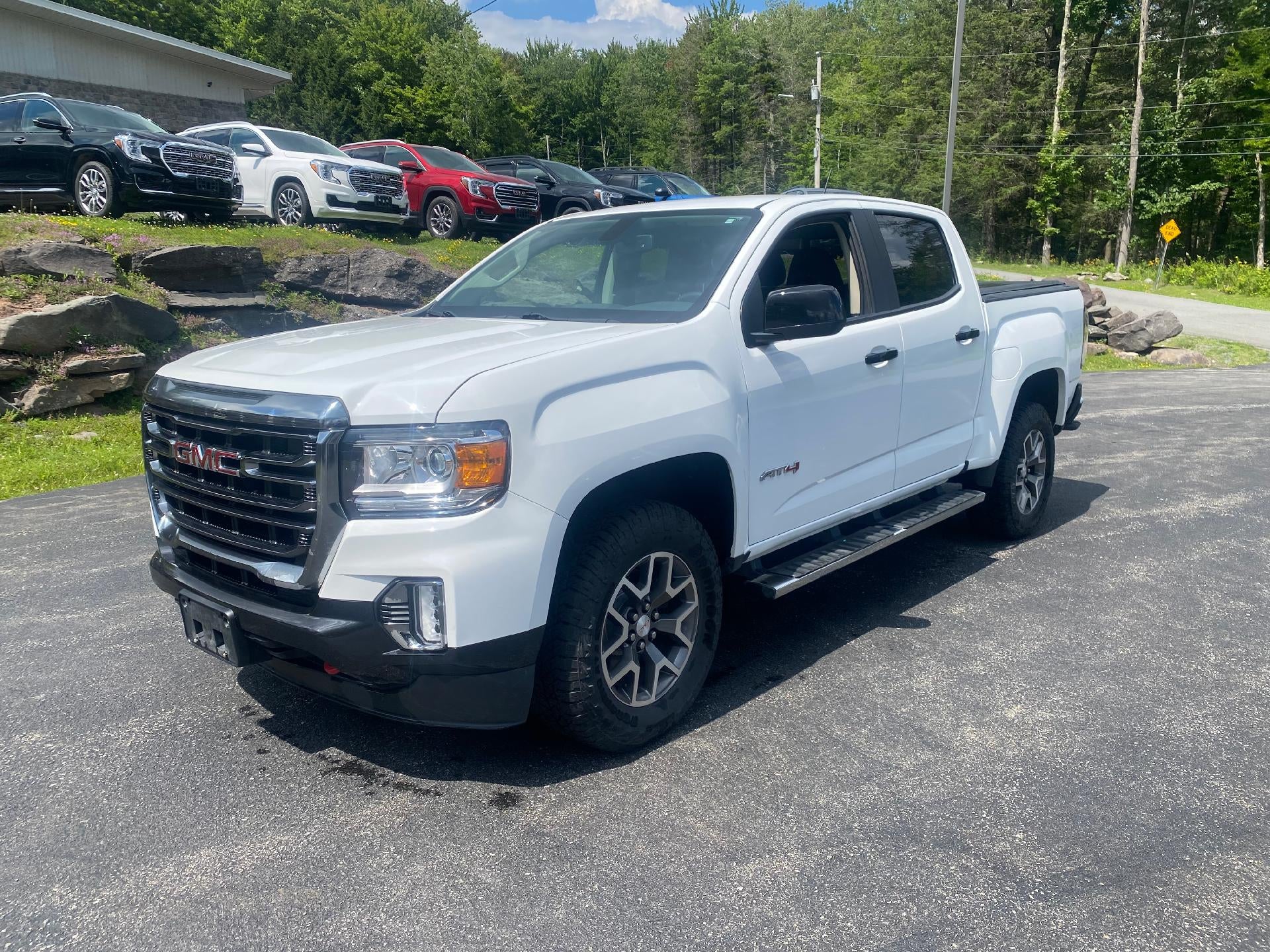 2022 GMC Canyon AT4 - Leather