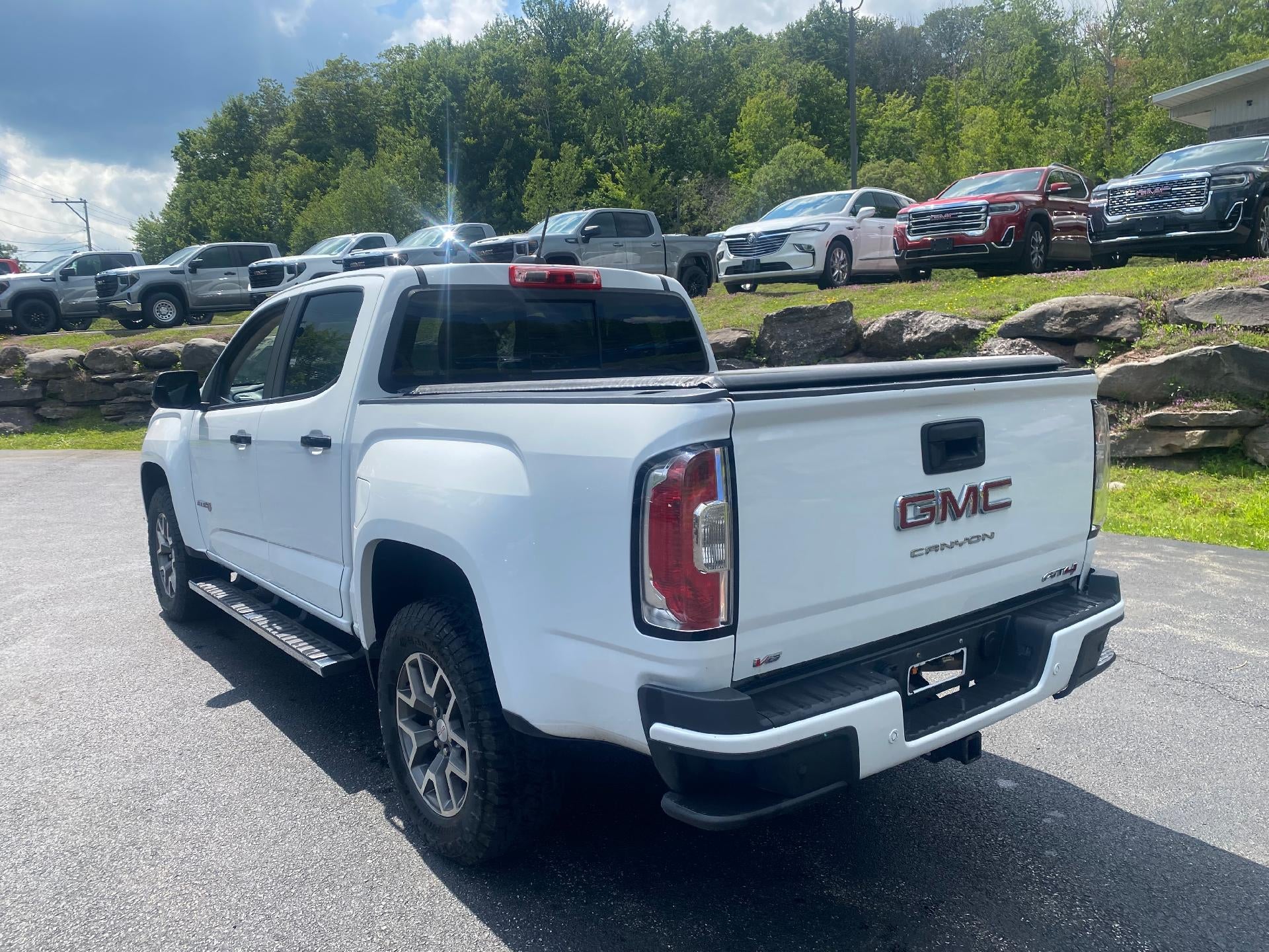 2022 GMC Canyon AT4 - Leather