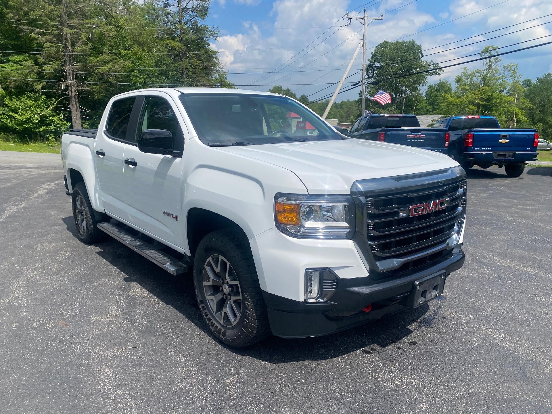 2022 GMC Canyon AT4 - Leather