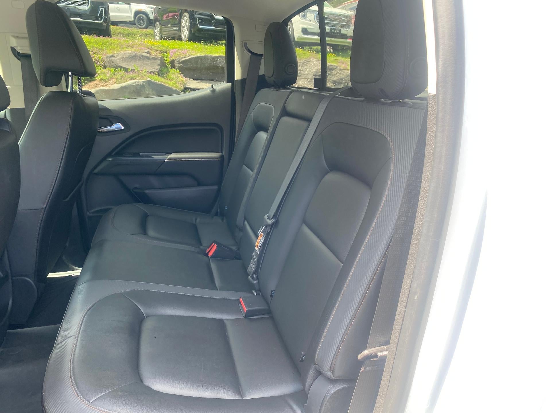 2022 GMC Canyon AT4 - Leather