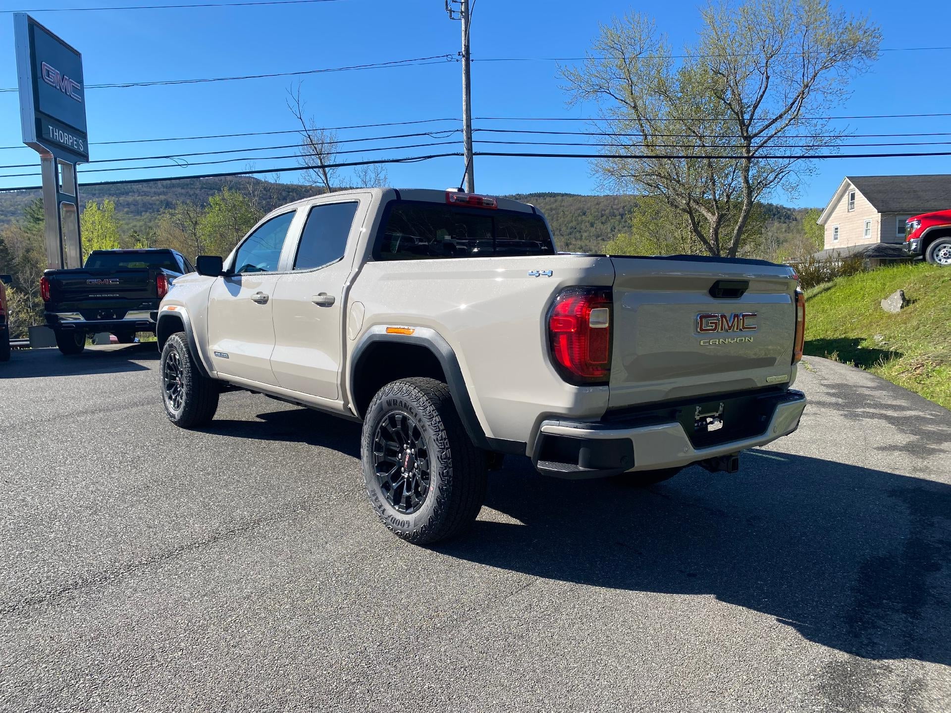 2026 GMC Canyon Elevation