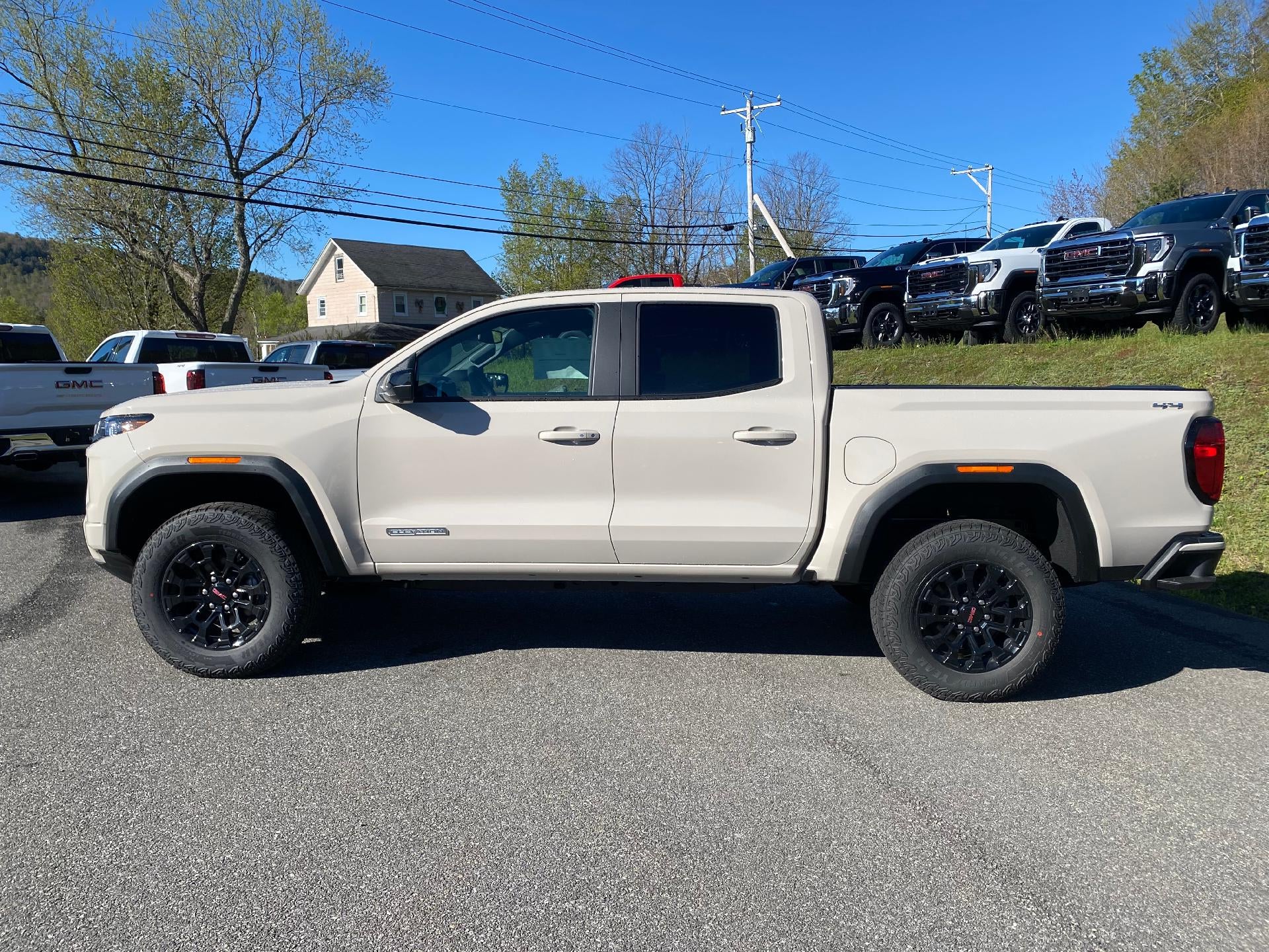 2026 GMC Canyon Elevation