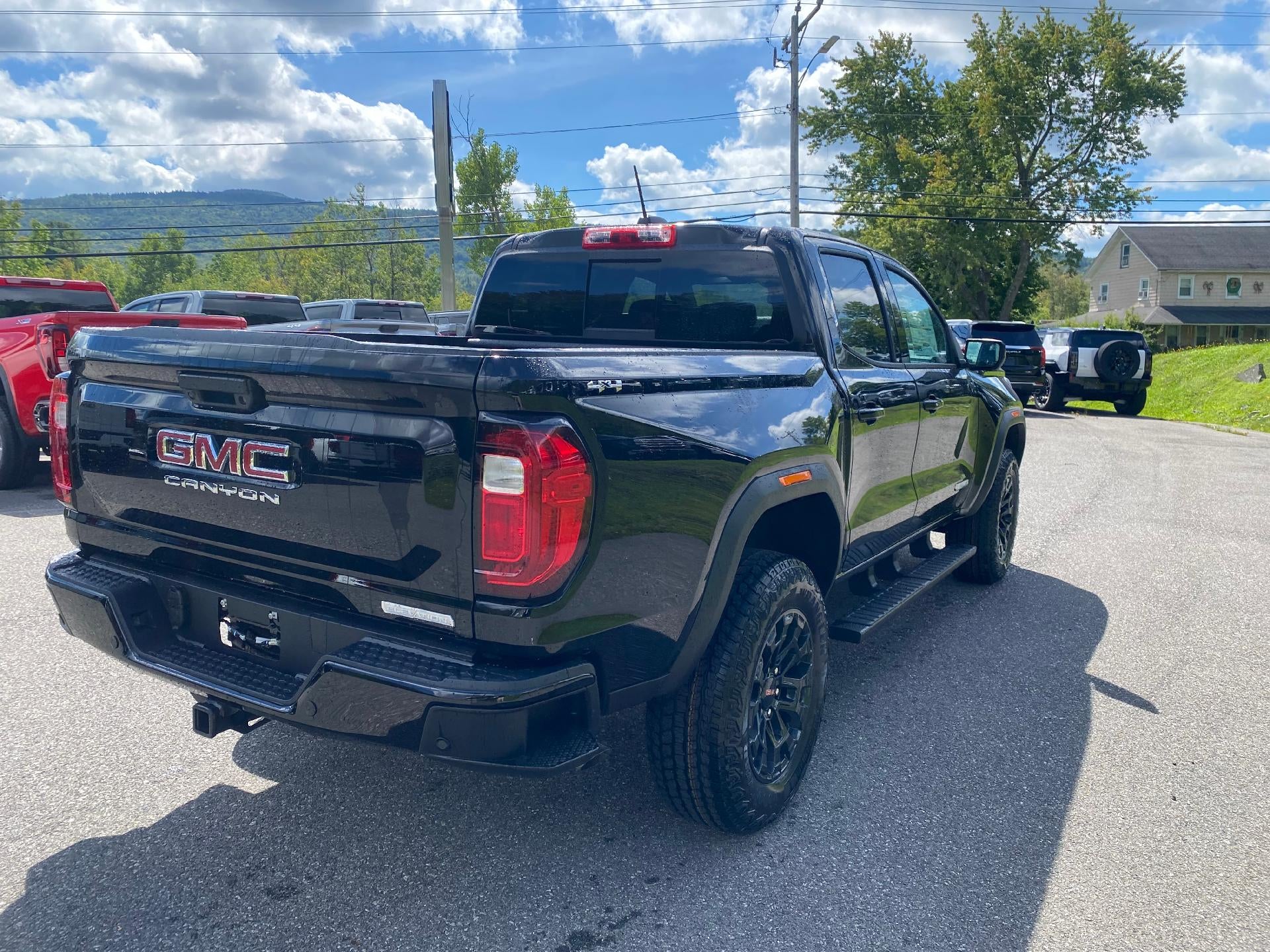 2026 GMC Canyon Elevation