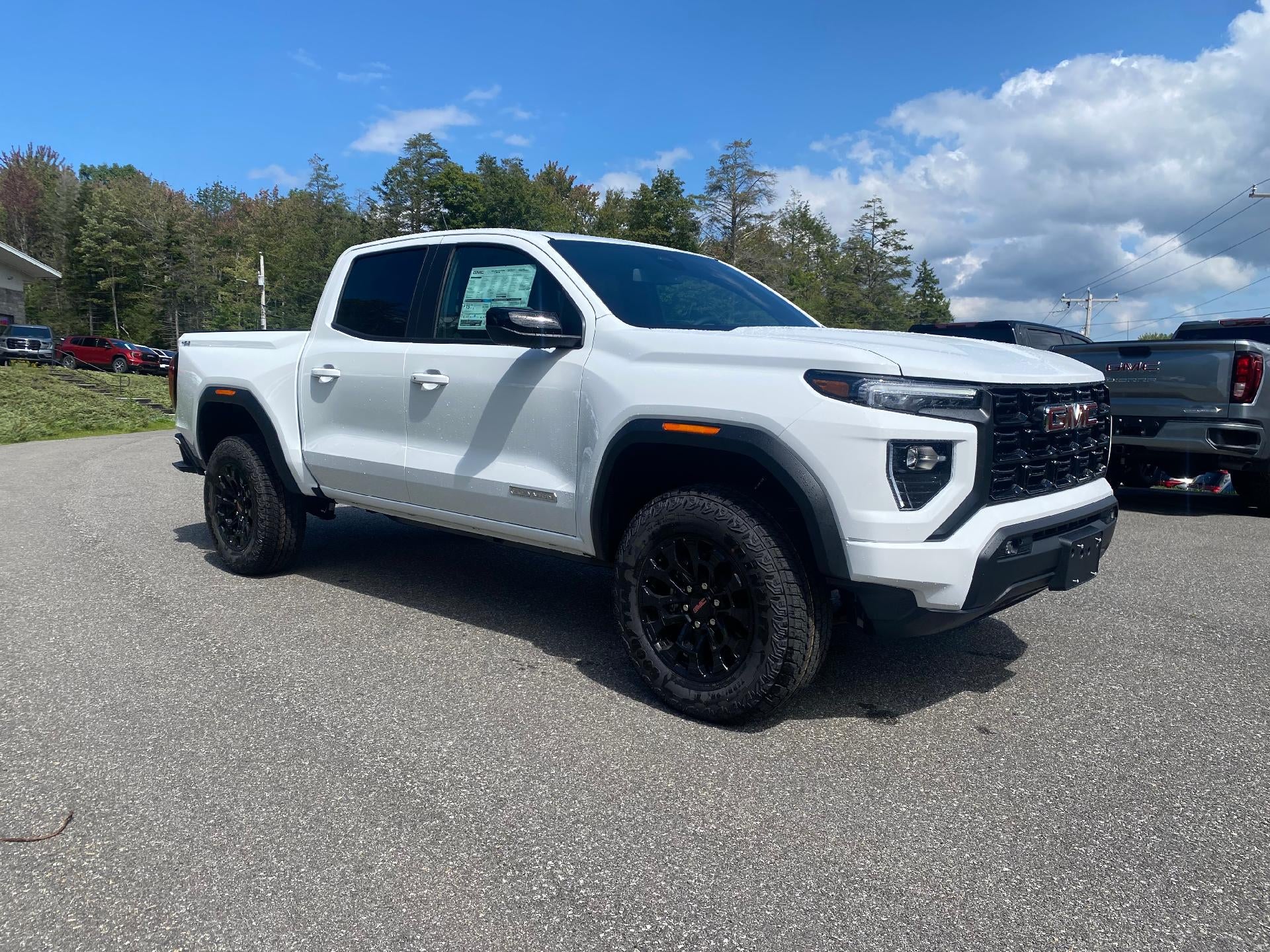 2026 GMC Canyon Elevation