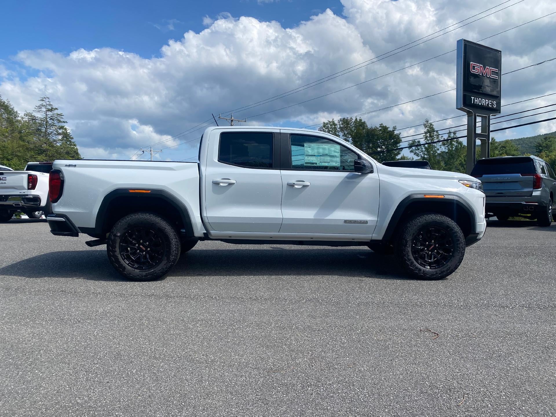 2026 GMC Canyon Elevation
