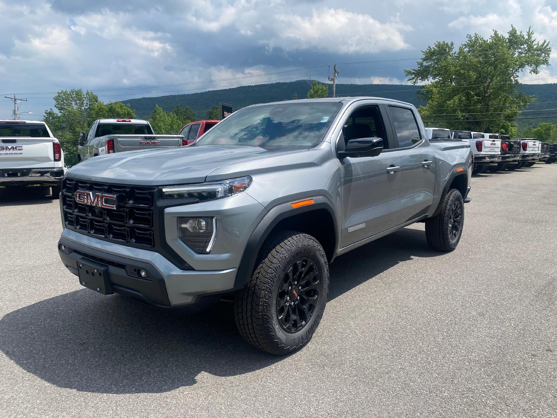 2026 GMC Canyon Elevation
