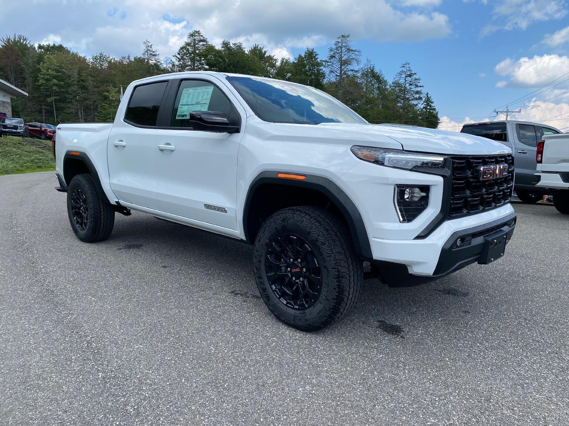 2026 GMC Canyon Elevation