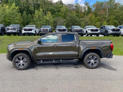 2024 GMC Canyon AT4