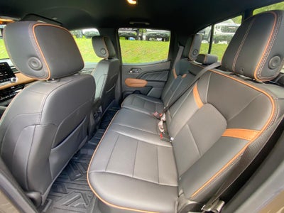 2024 GMC Canyon AT4