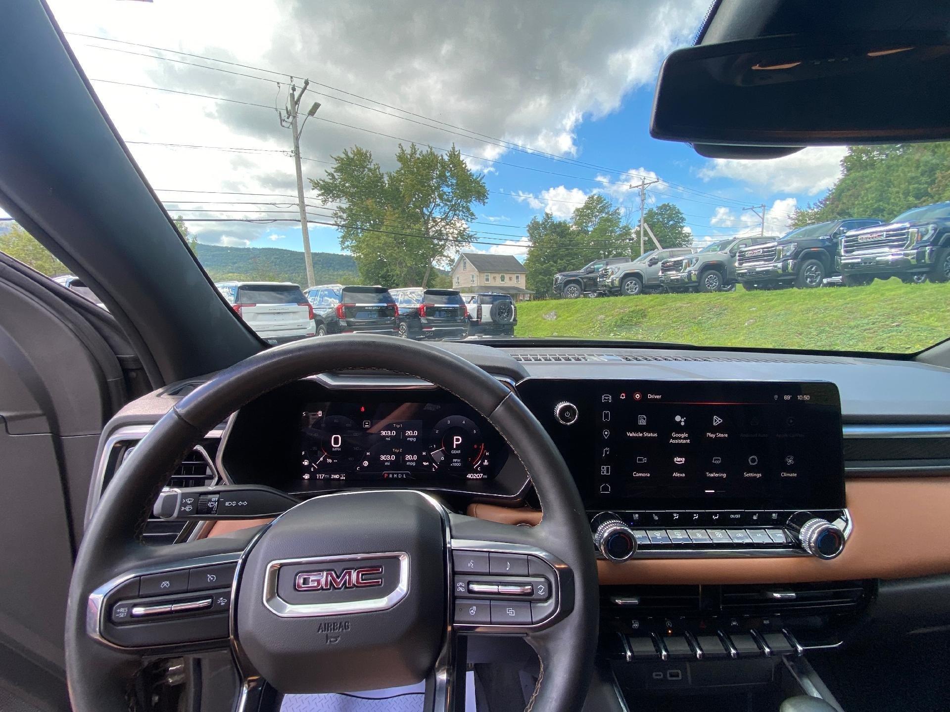 2024 GMC Canyon AT4
