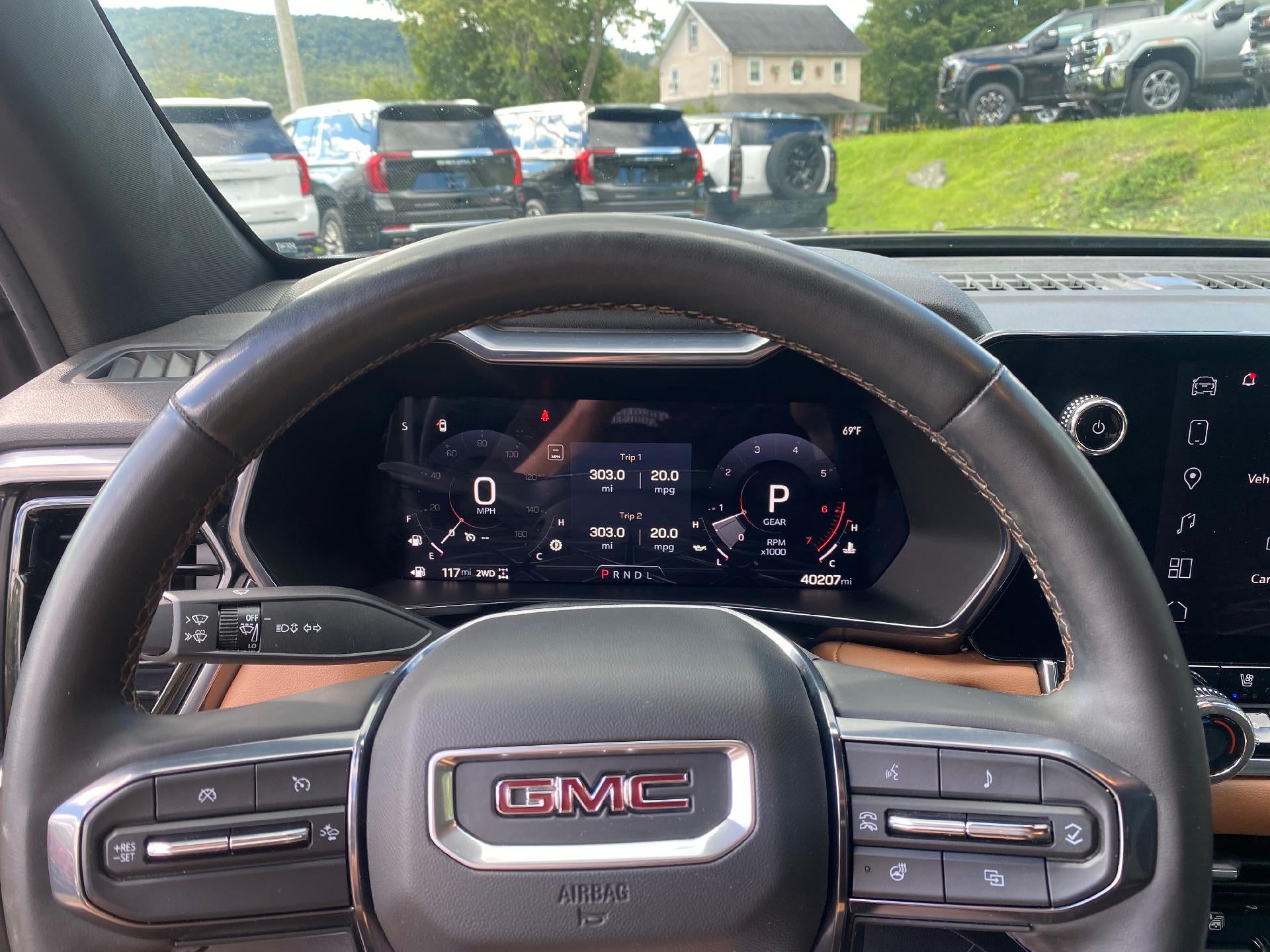 2024 GMC Canyon AT4