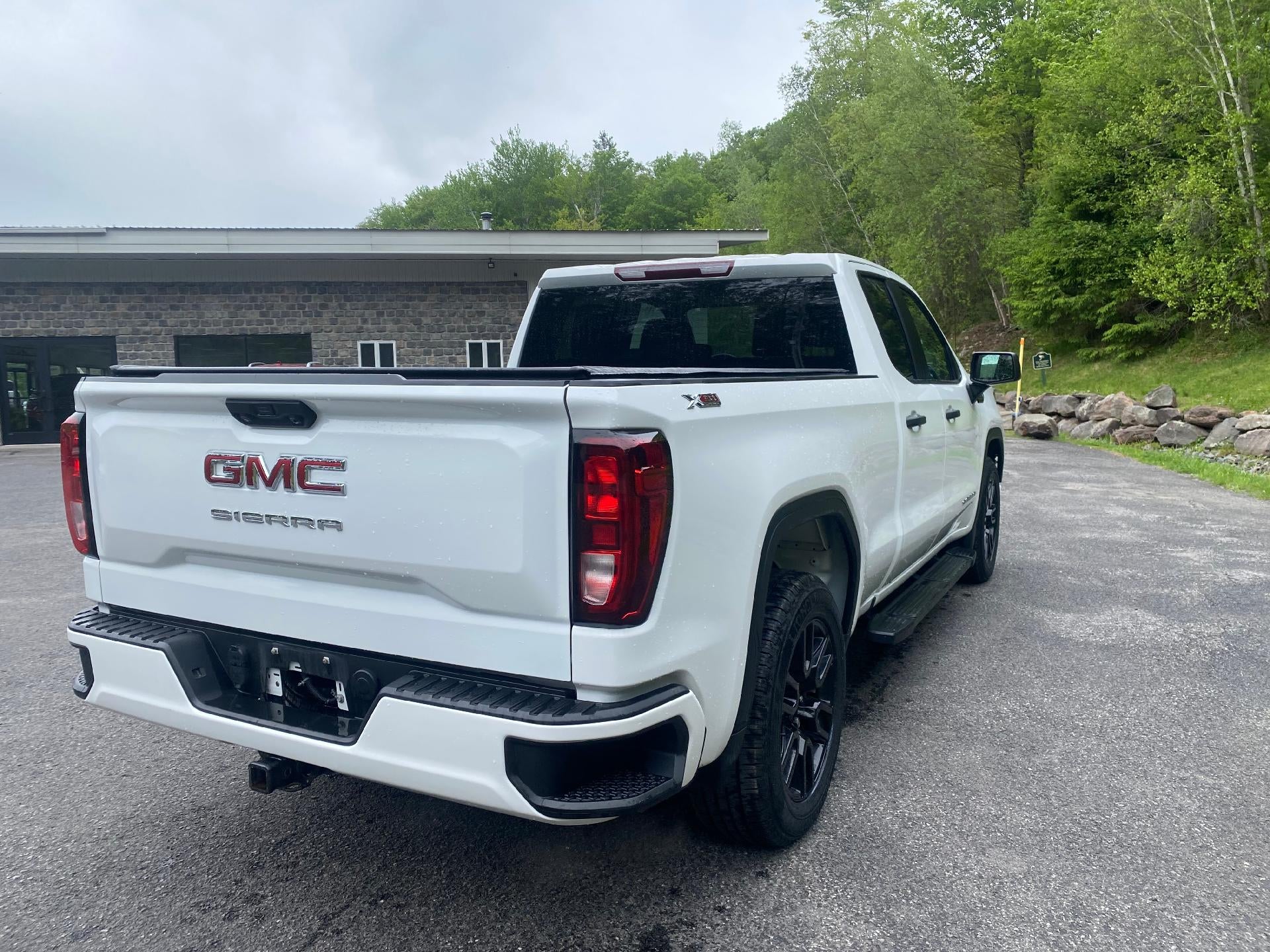 2023 GMC Sierra 1500 Pro