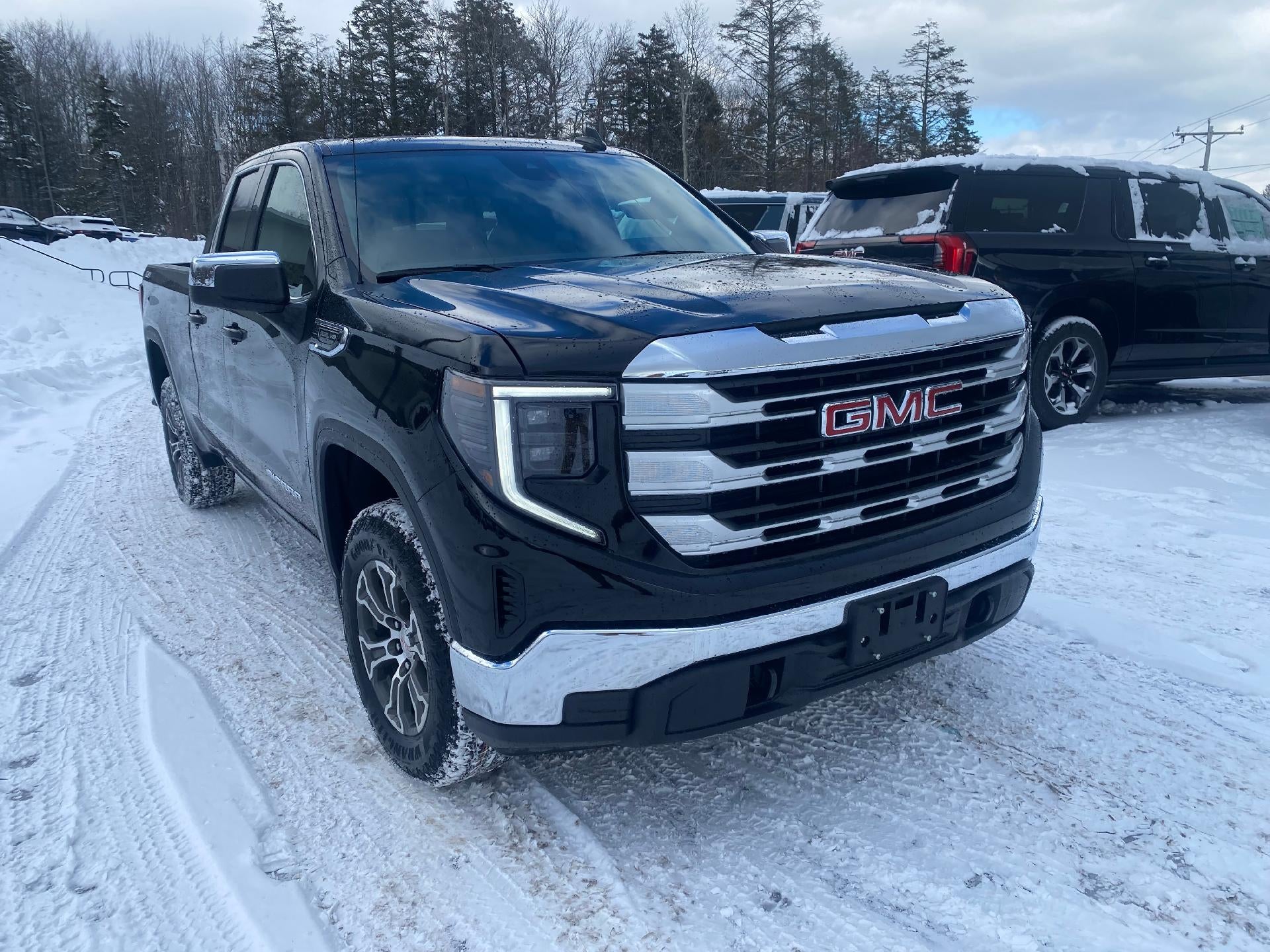 2026 GMC Sierra 1500 SLE