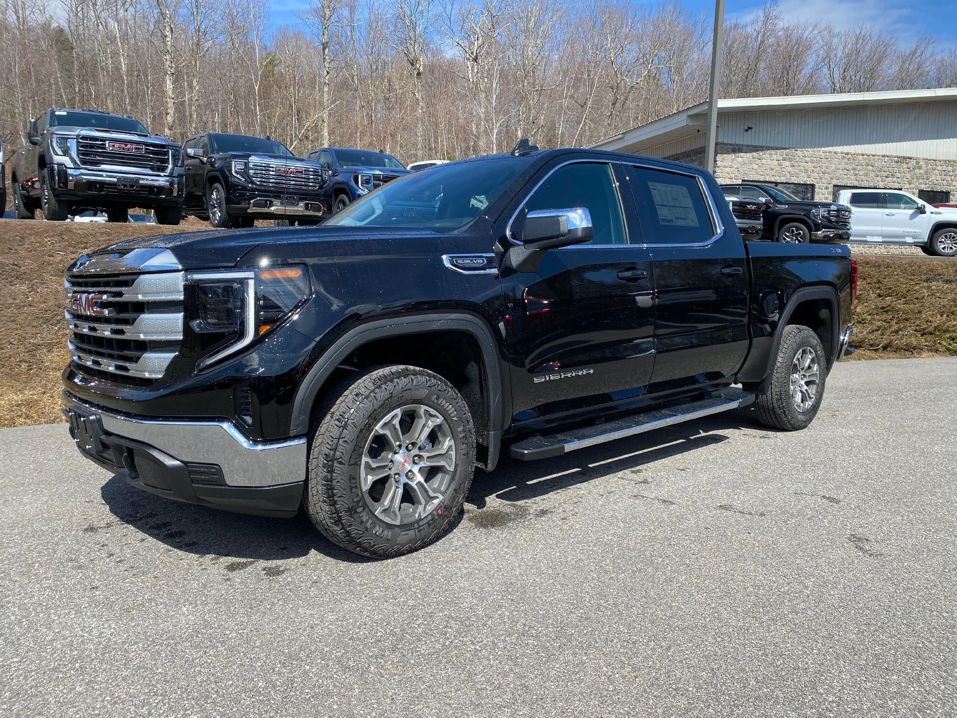 2026 GMC Sierra 1500 SLE