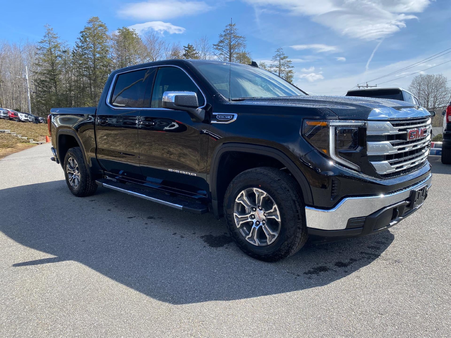 2026 GMC Sierra 1500 SLE