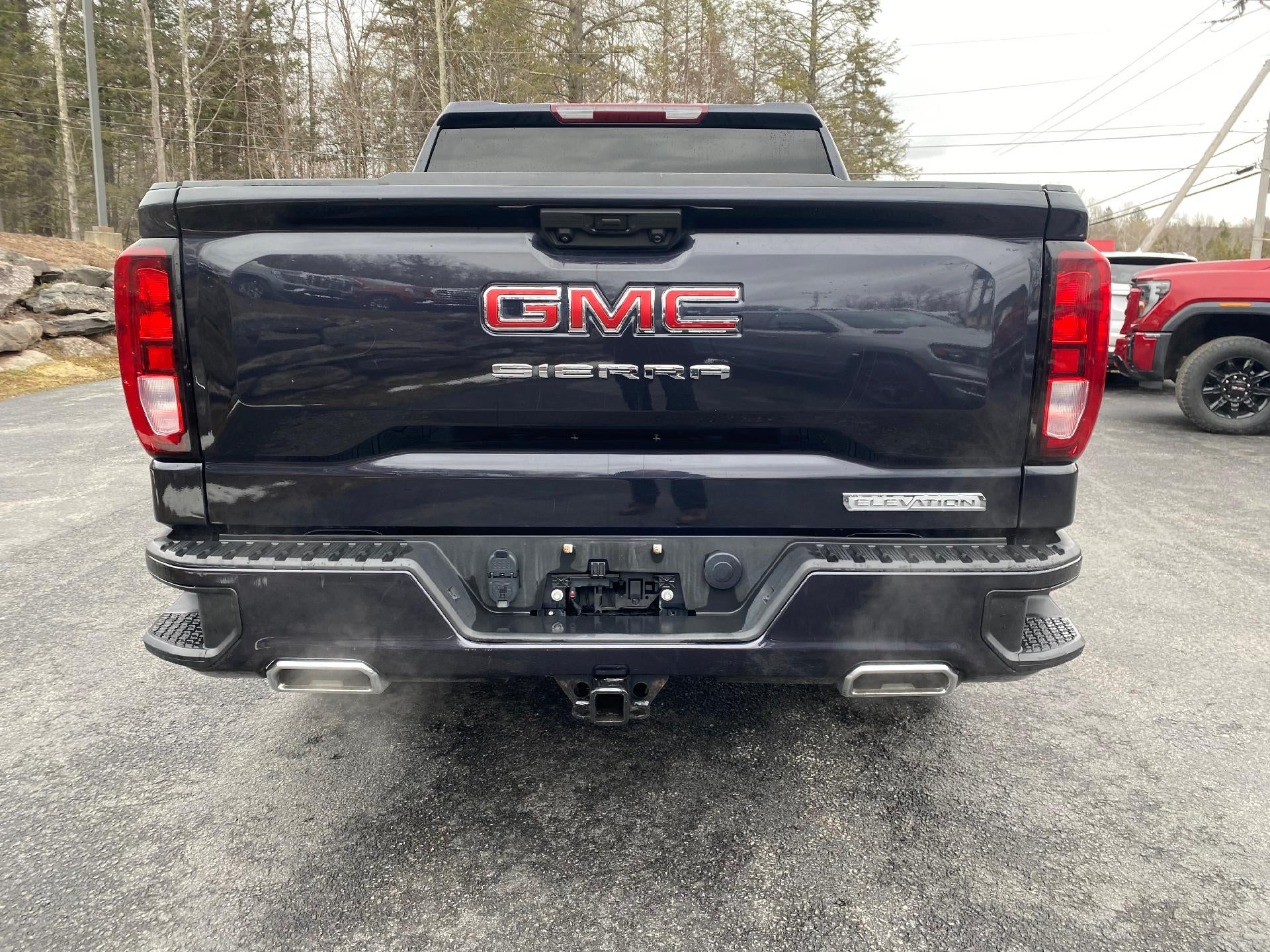 2022 GMC Sierra 1500 Elevation