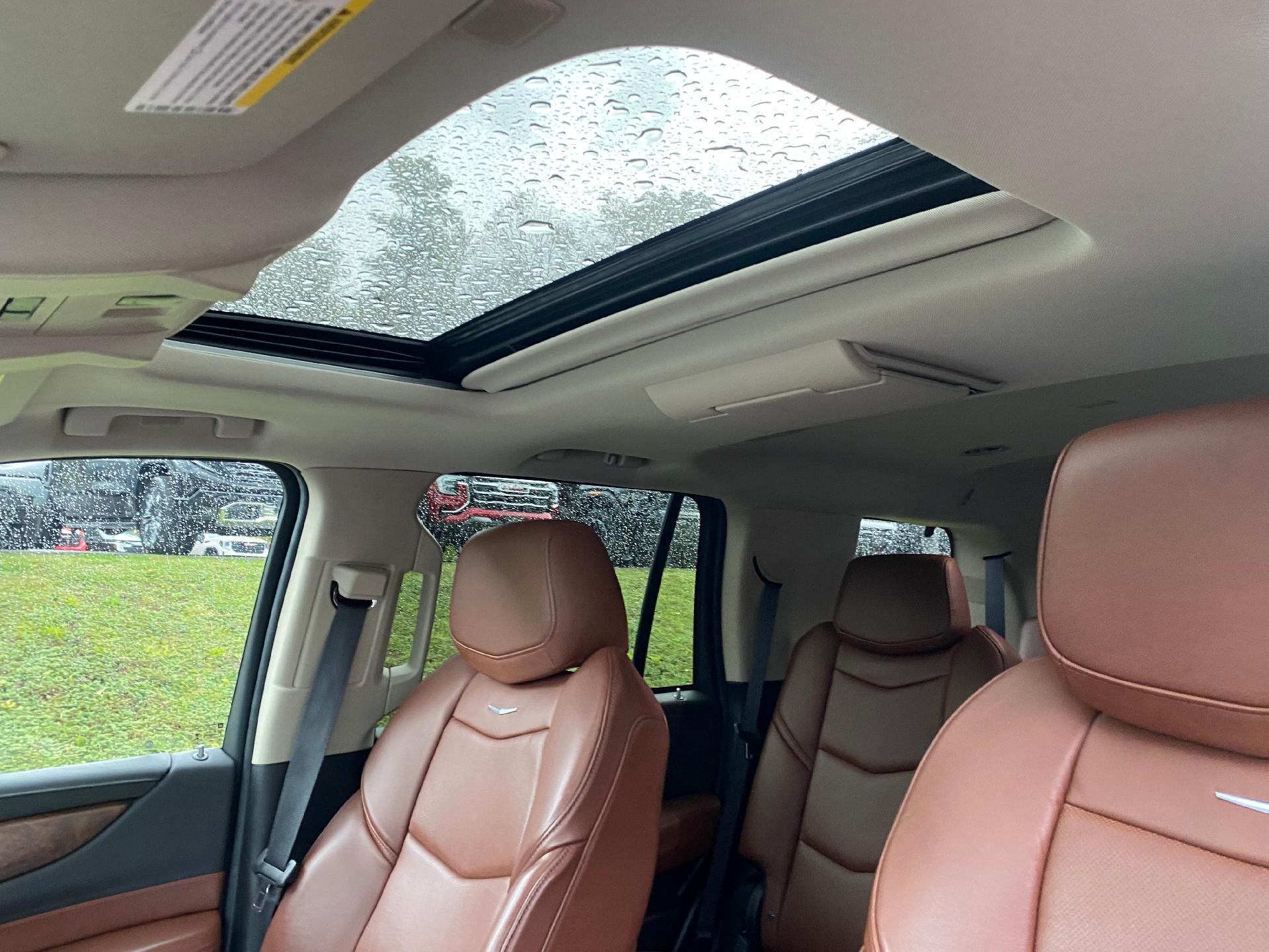 2020 Cadillac Escalade Premium Luxury