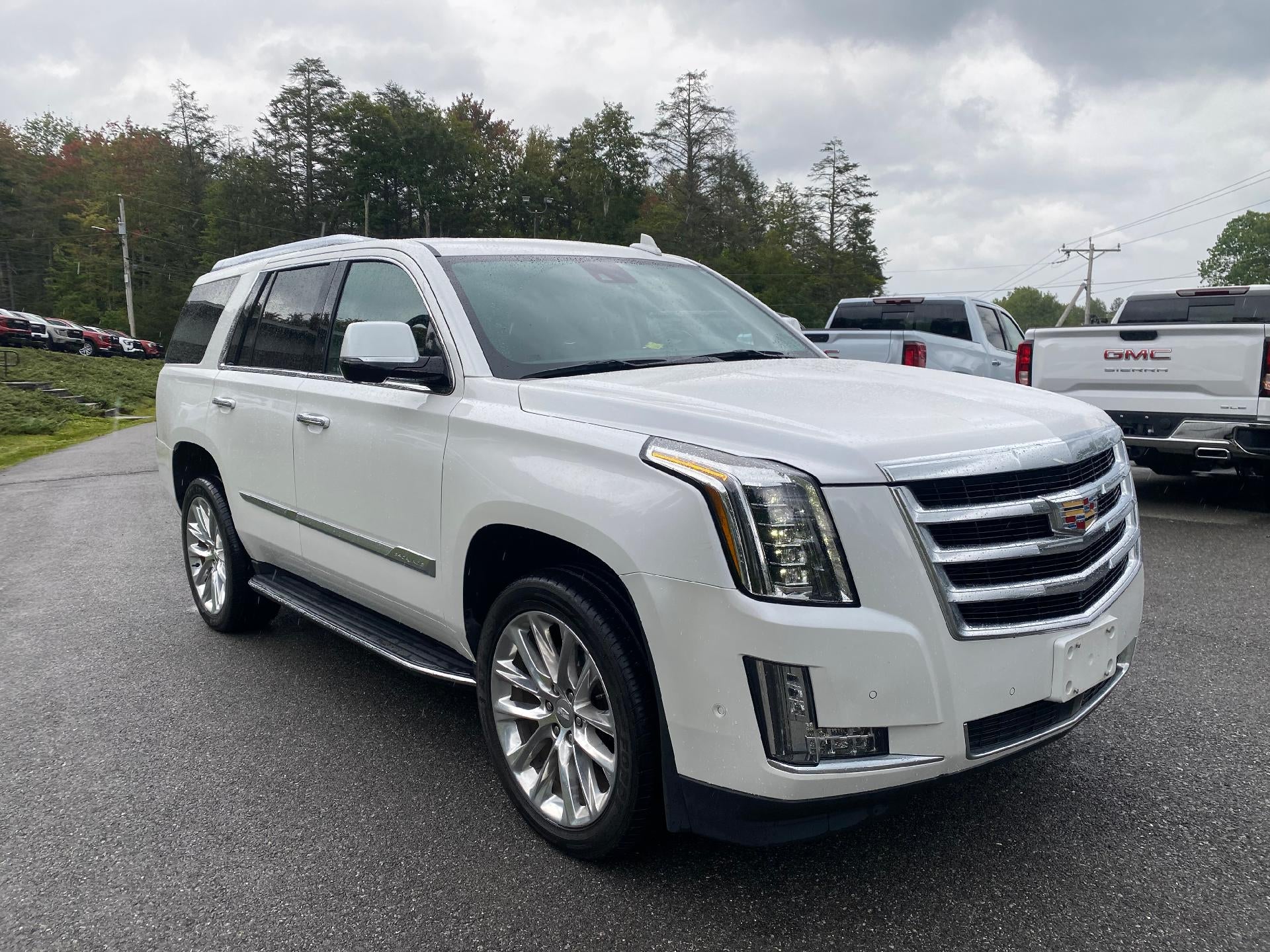 2020 Cadillac Escalade Premium Luxury