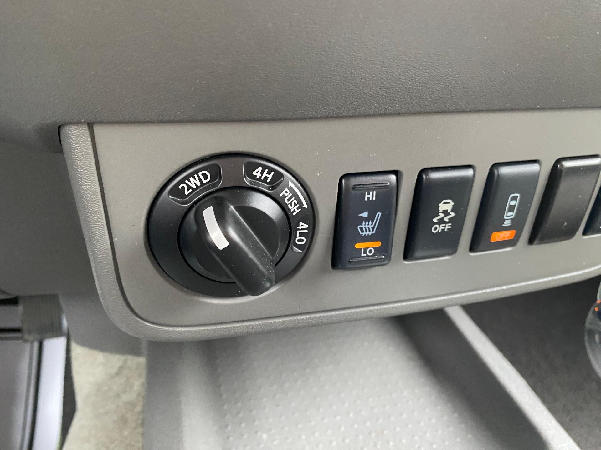 2018 Nissan Frontier SV V6