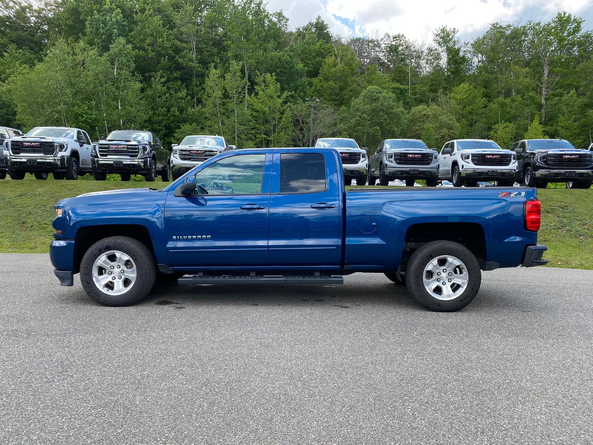 2019 Chevrolet Silverado LD LT