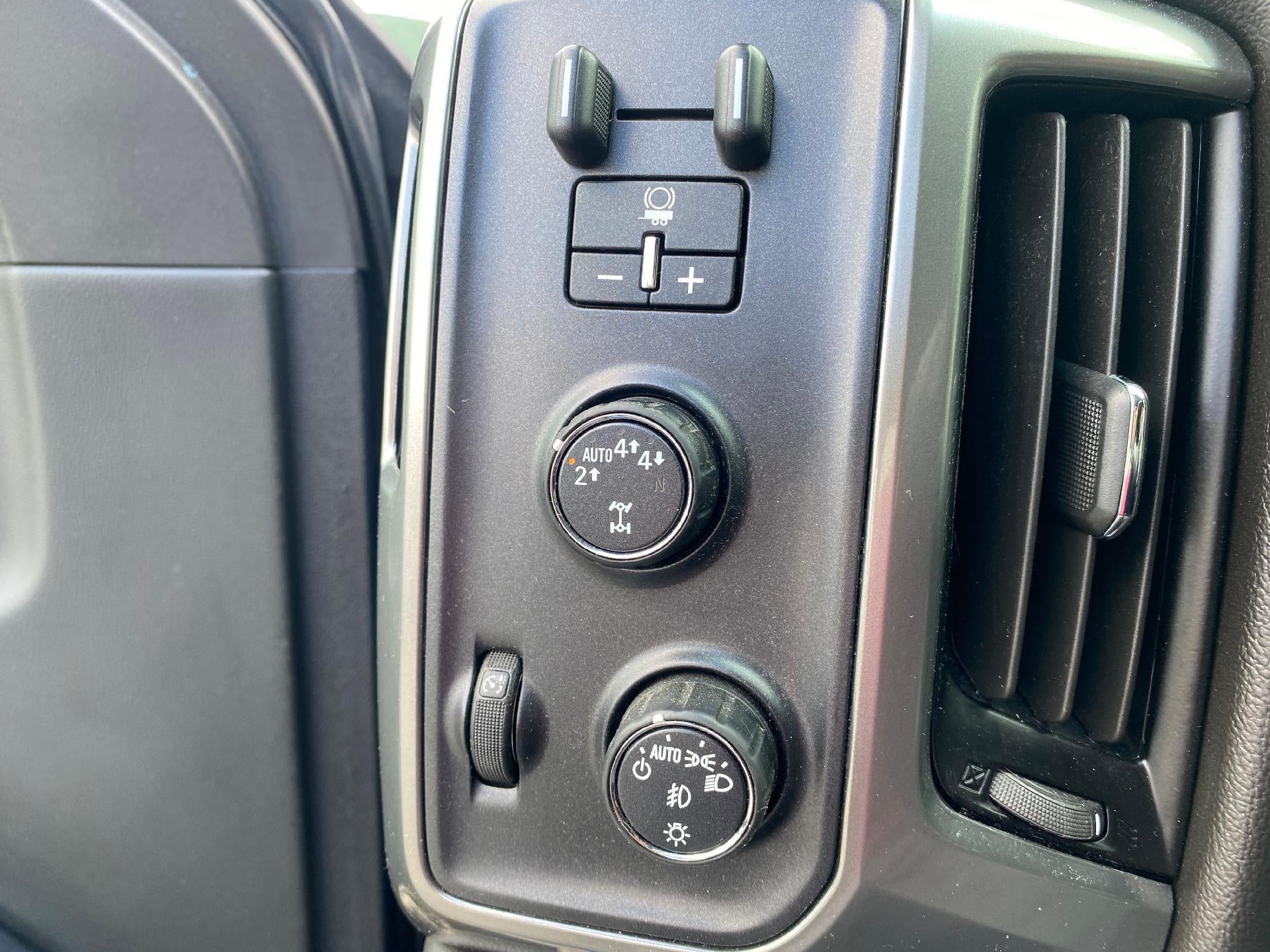 2019 Chevrolet Silverado LD LT