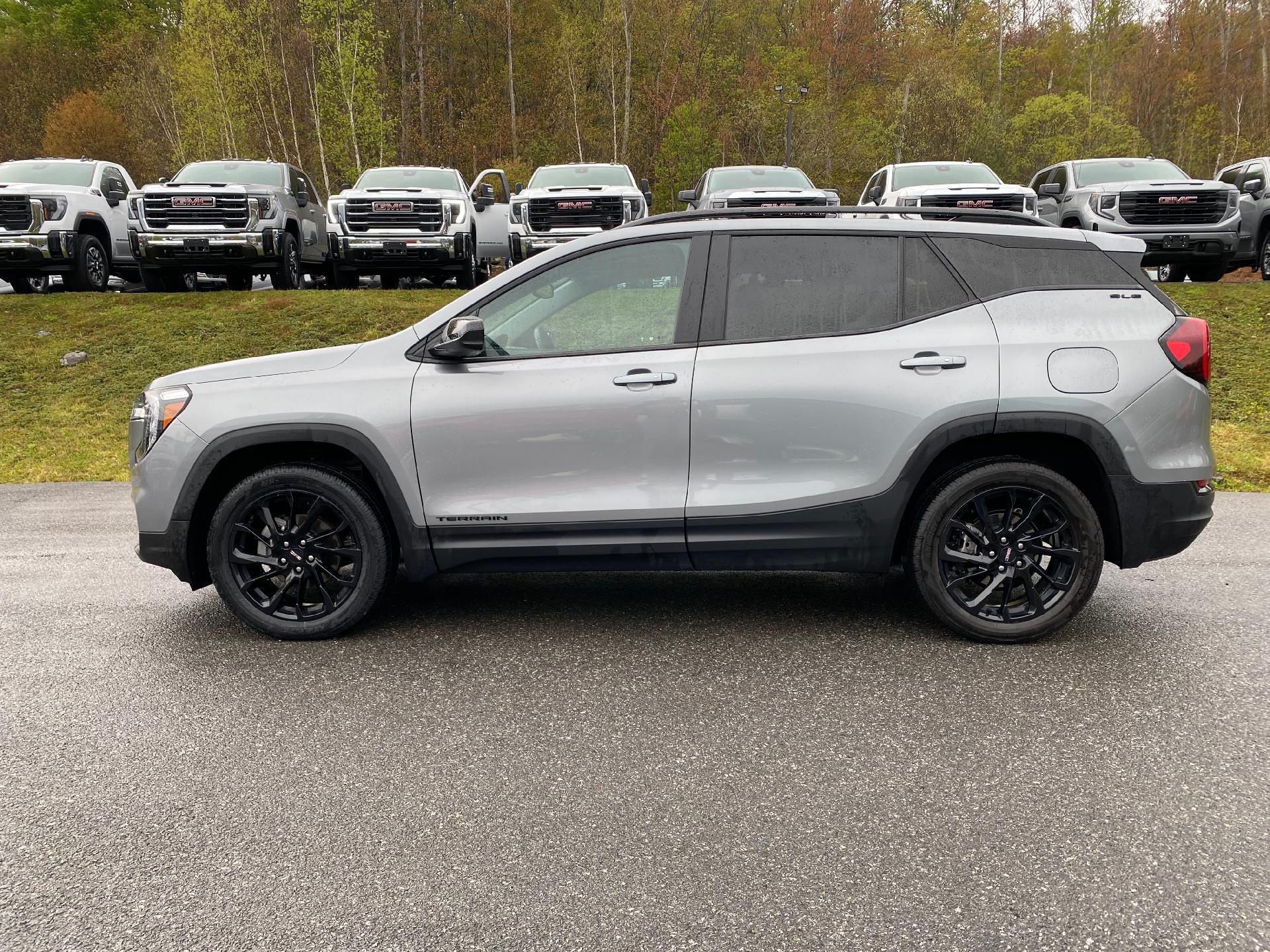 2023 GMC Terrain SLE