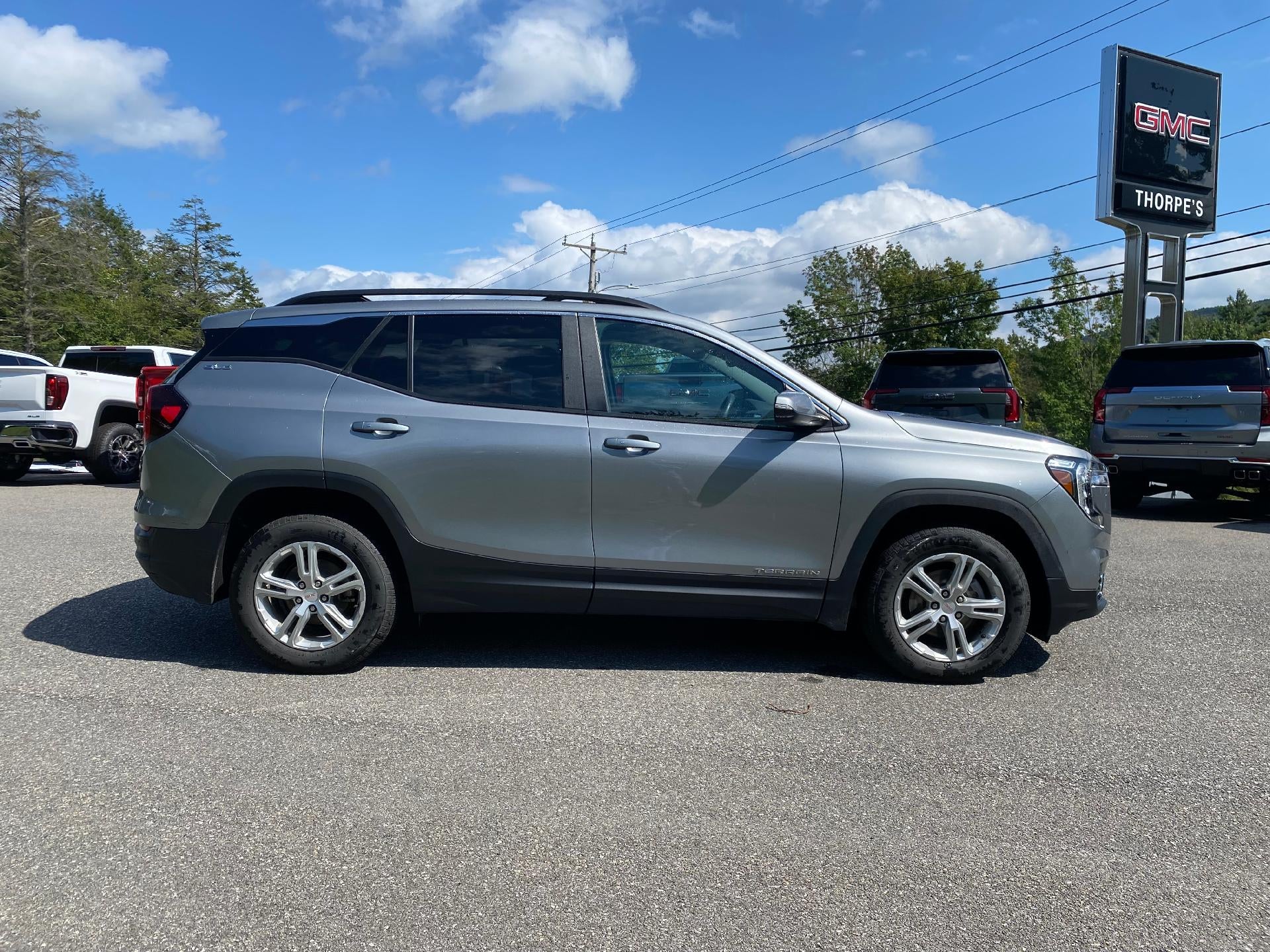 2023 GMC Terrain SLE