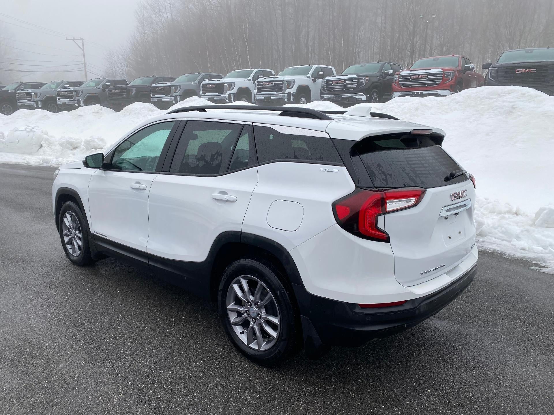 2022 GMC Terrain SLE