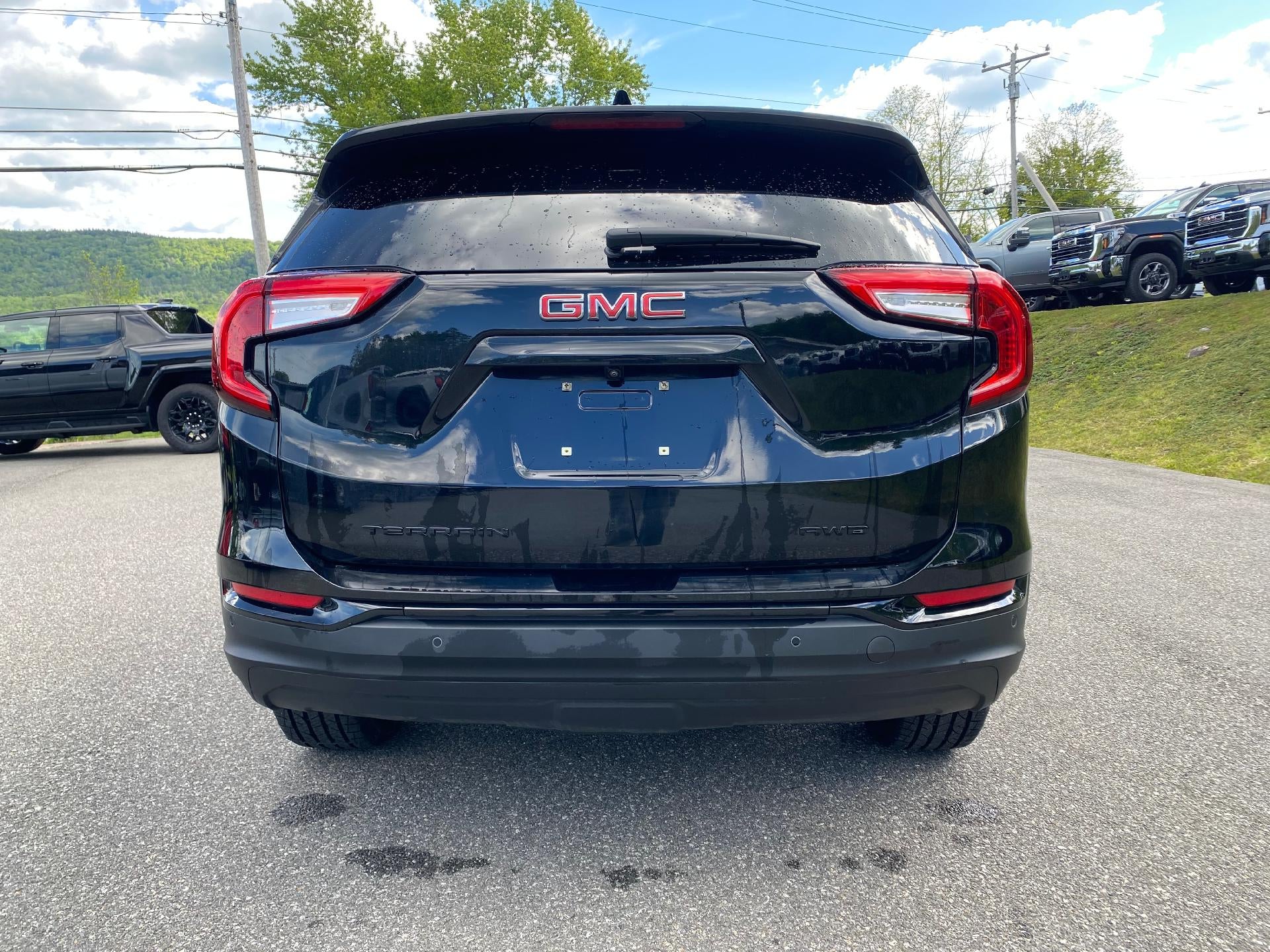 2023 GMC Terrain SLT