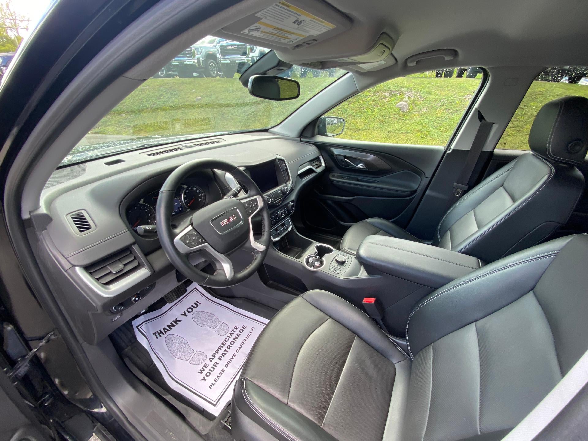2023 GMC Terrain SLT