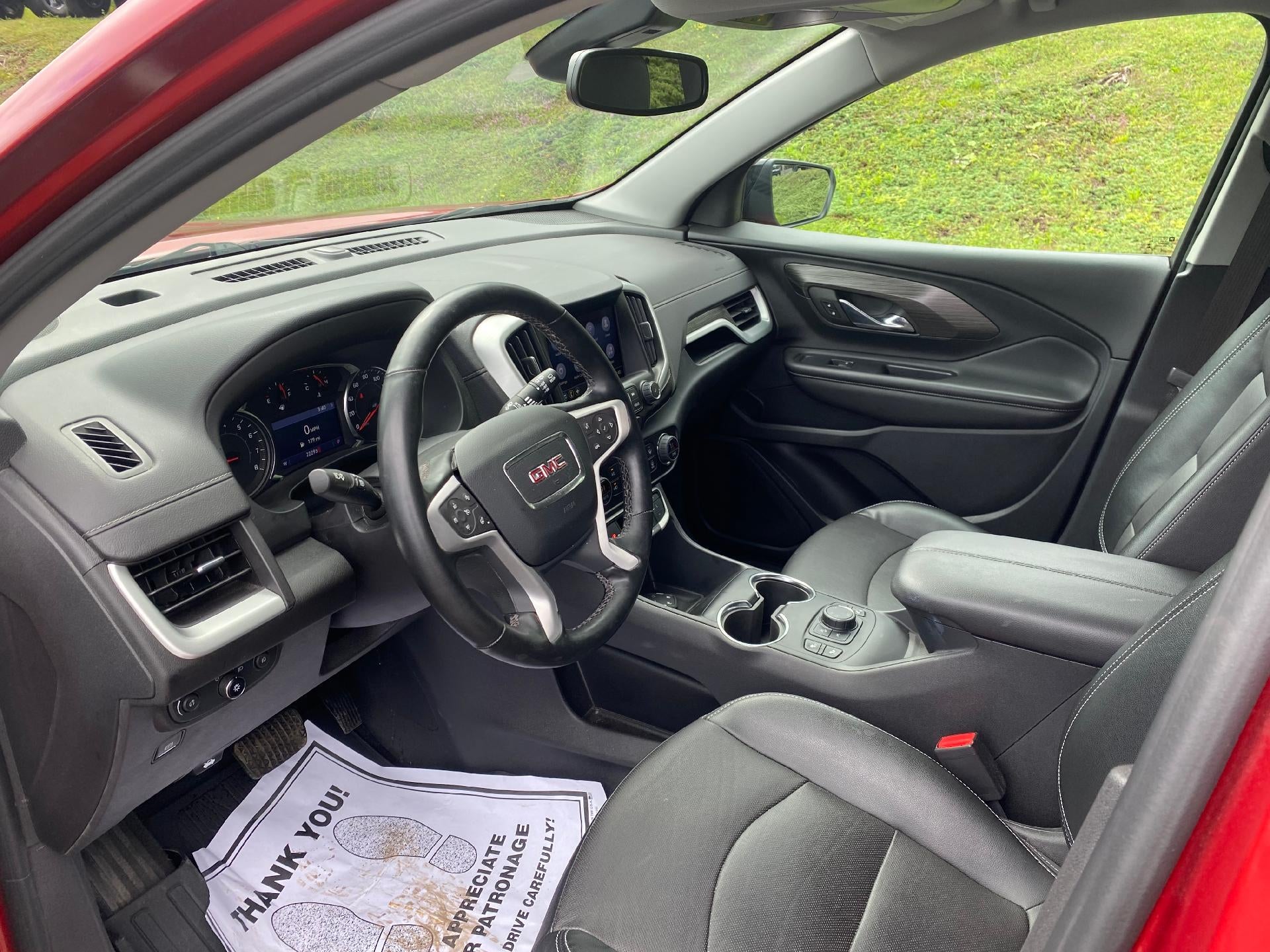 2023 GMC Terrain SLT