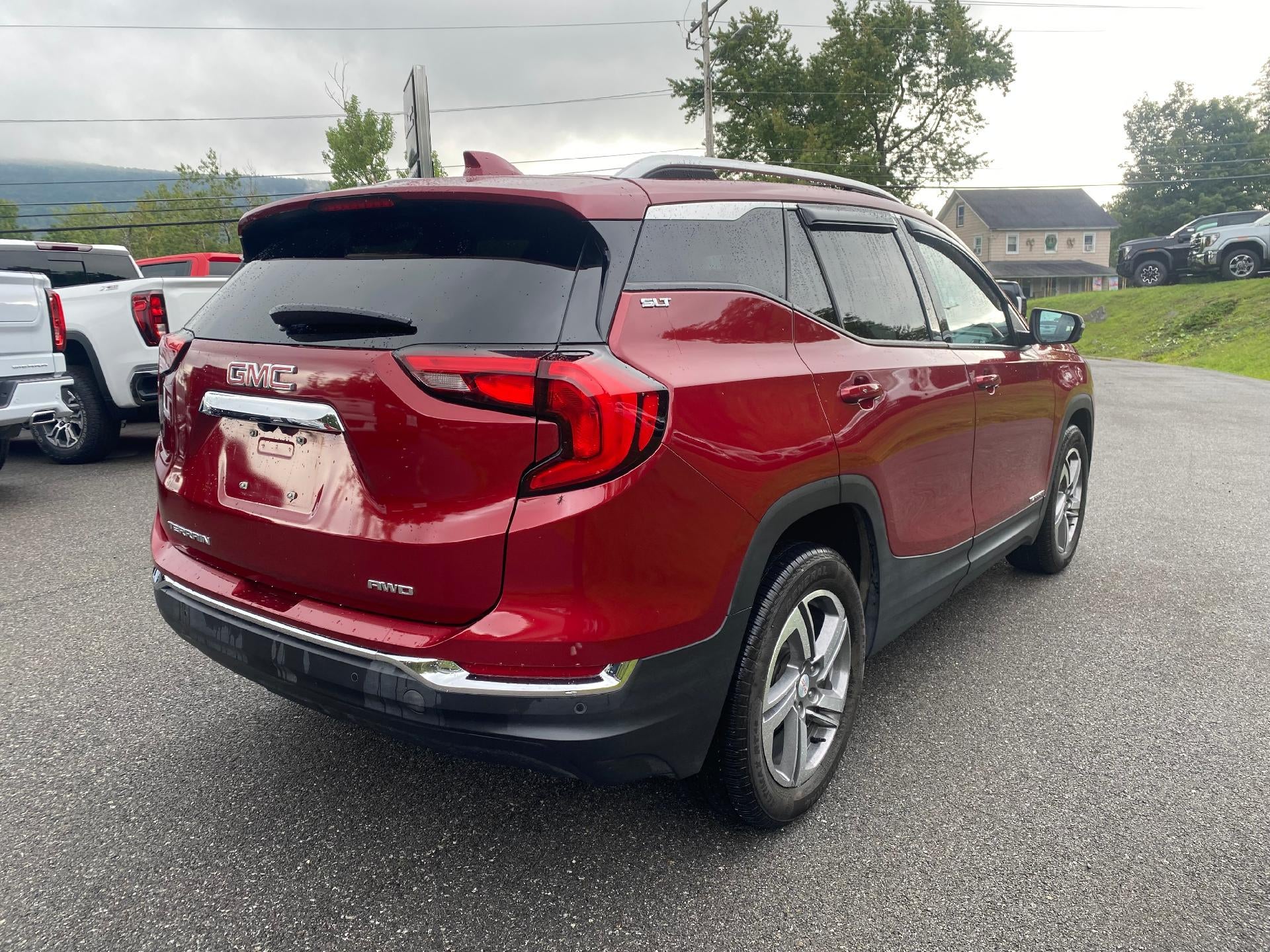 2020 GMC Terrain SLT