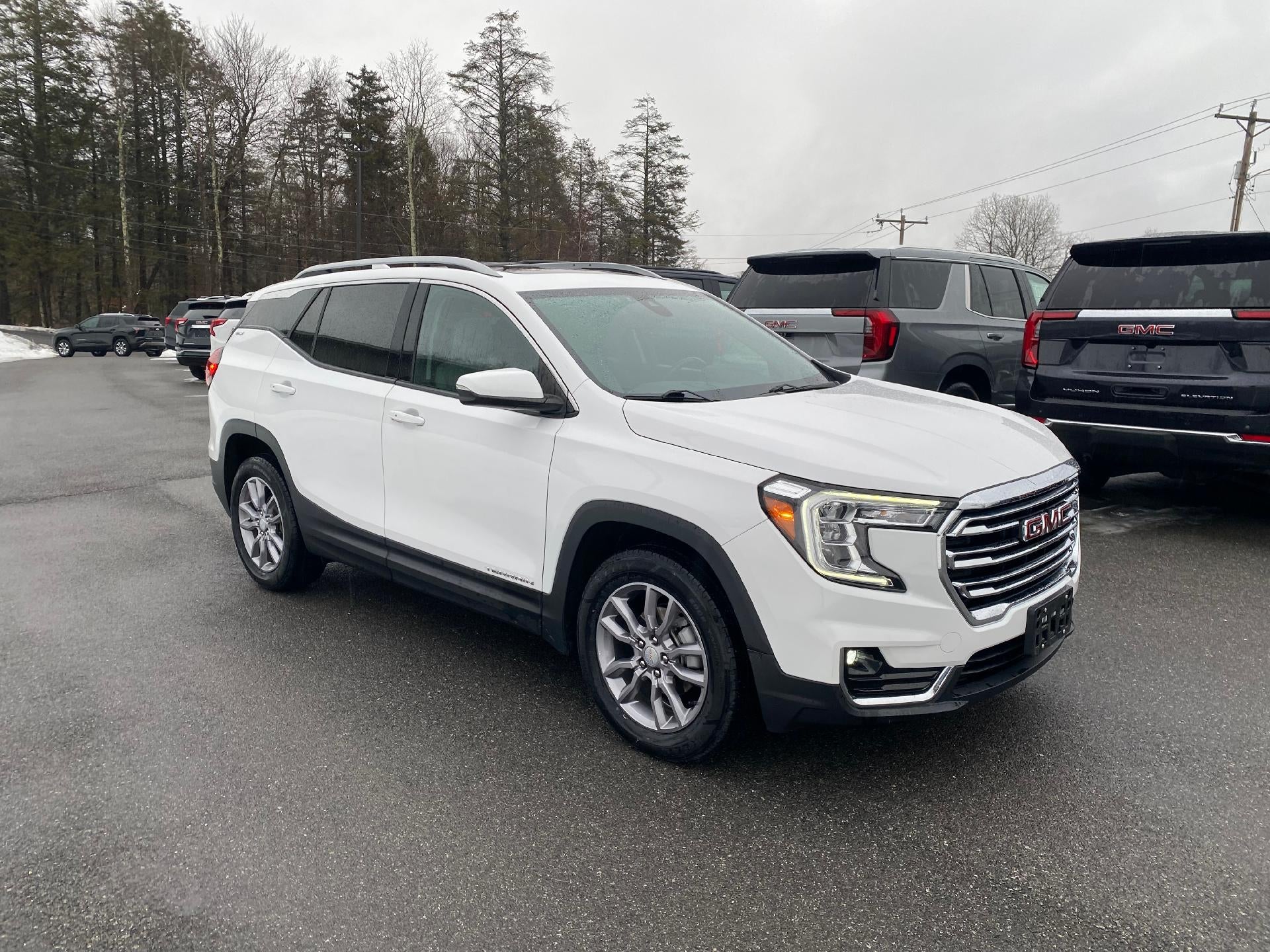 2022 GMC Terrain SLT