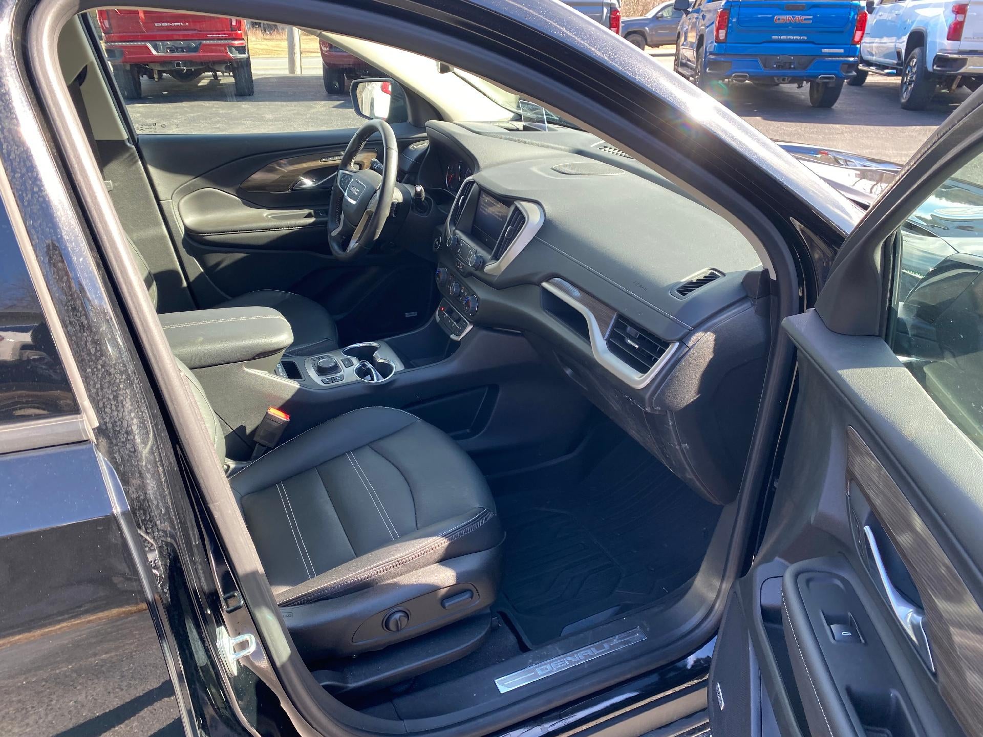 2022 GMC Terrain Denali