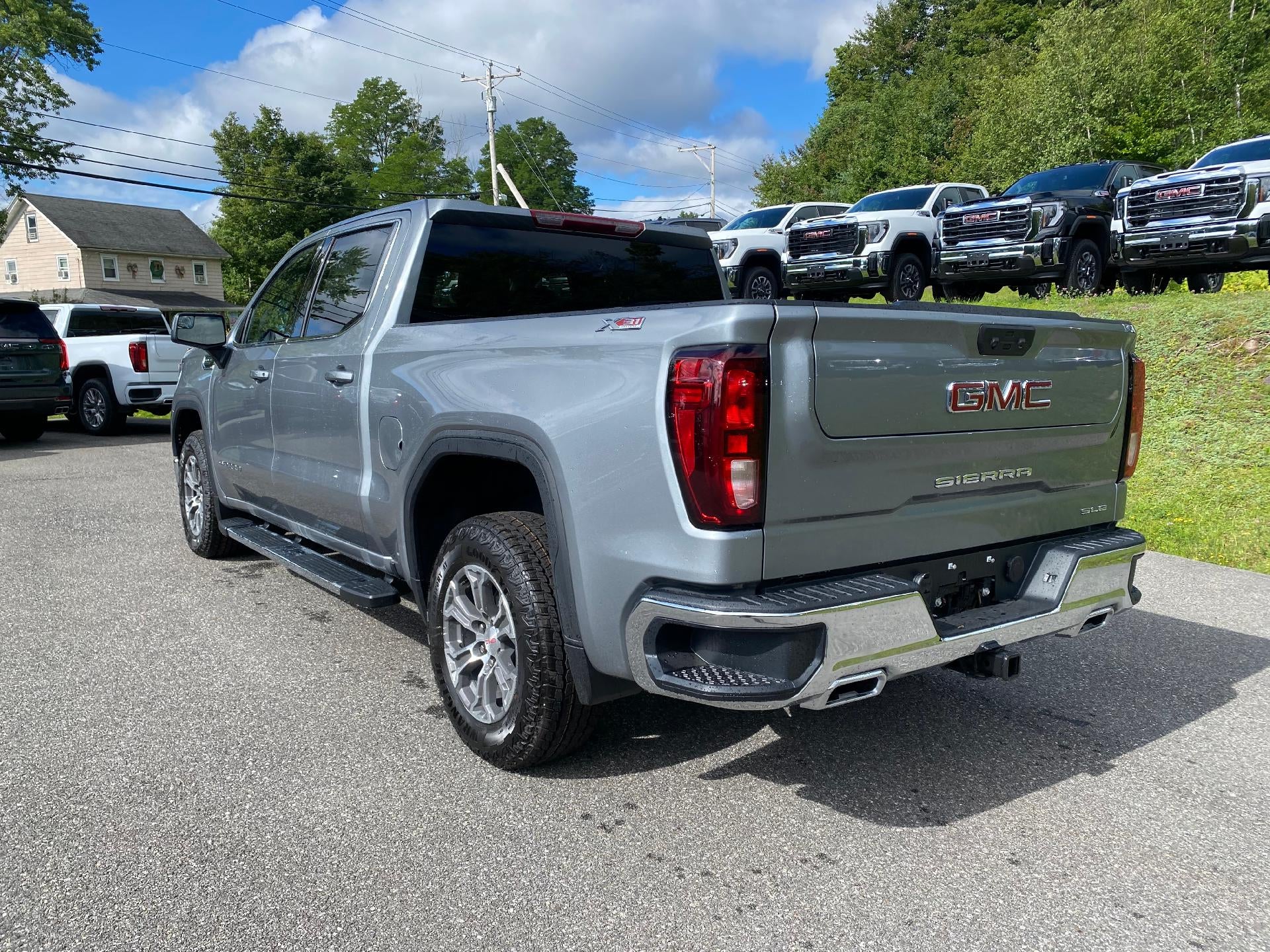 2026 GMC Sierra 1500 SLE