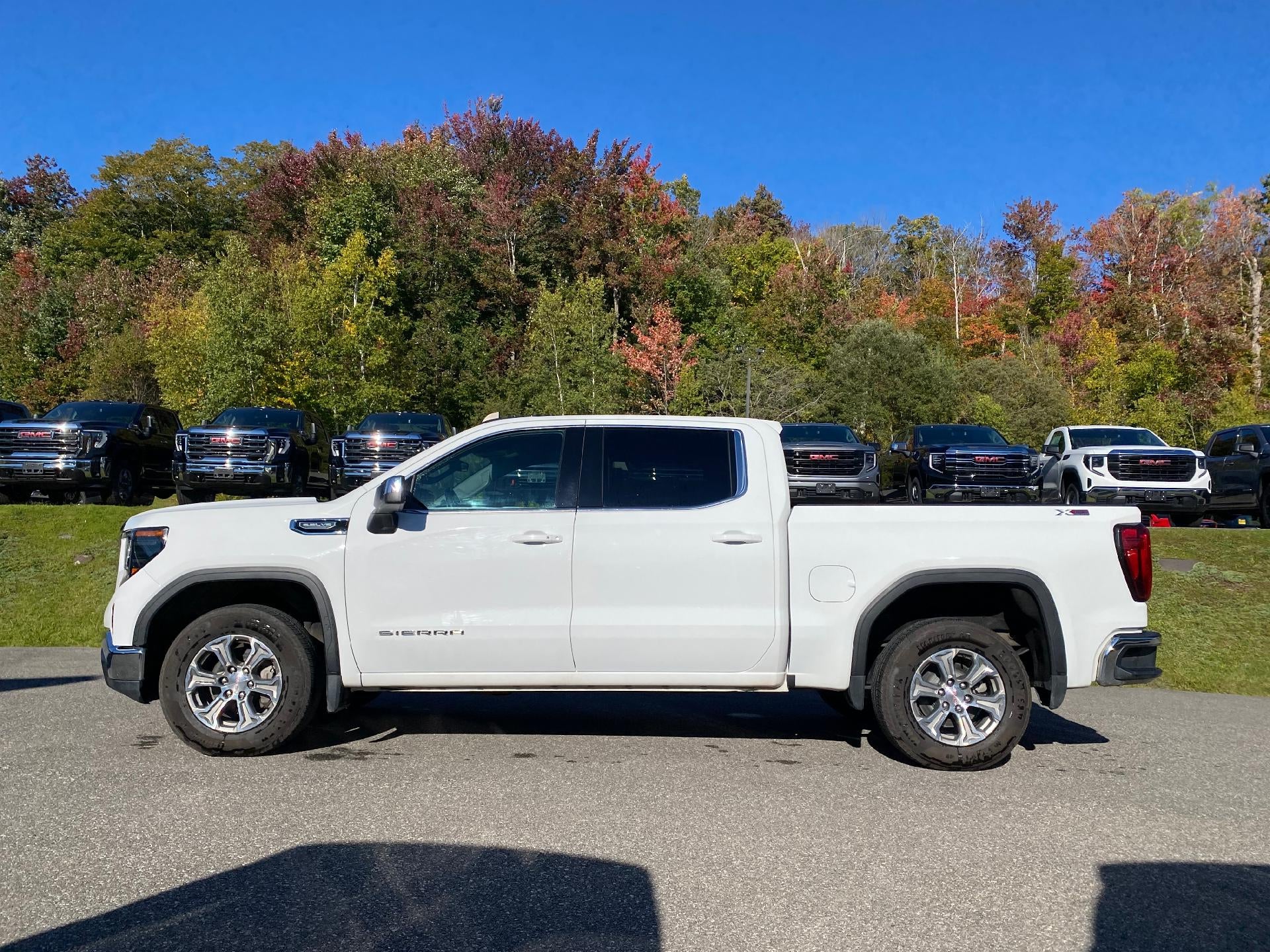 2023 GMC Sierra 1500 SLE