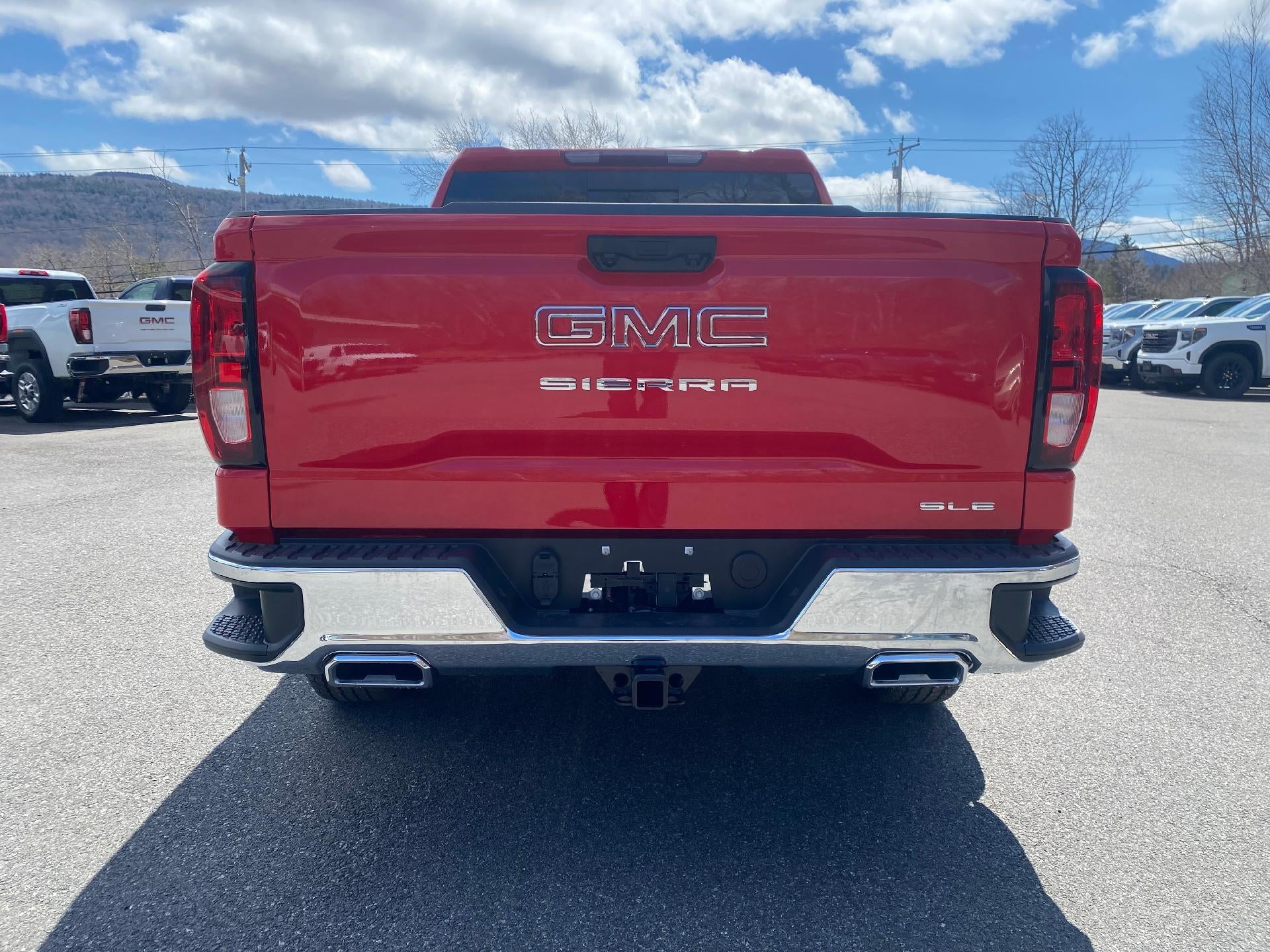 2026 GMC Sierra 1500 SLE