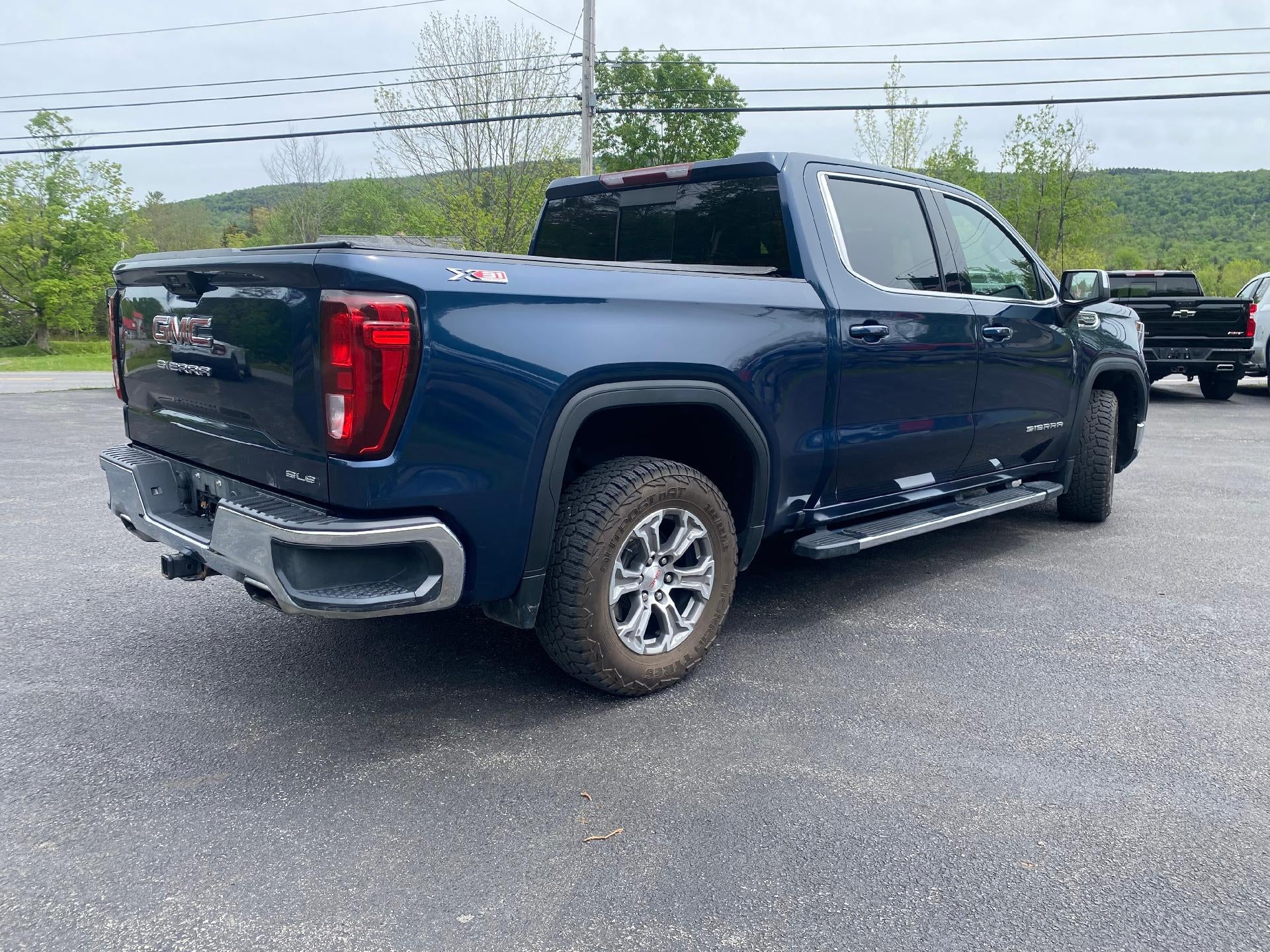 2023 GMC Sierra 1500 SLE
