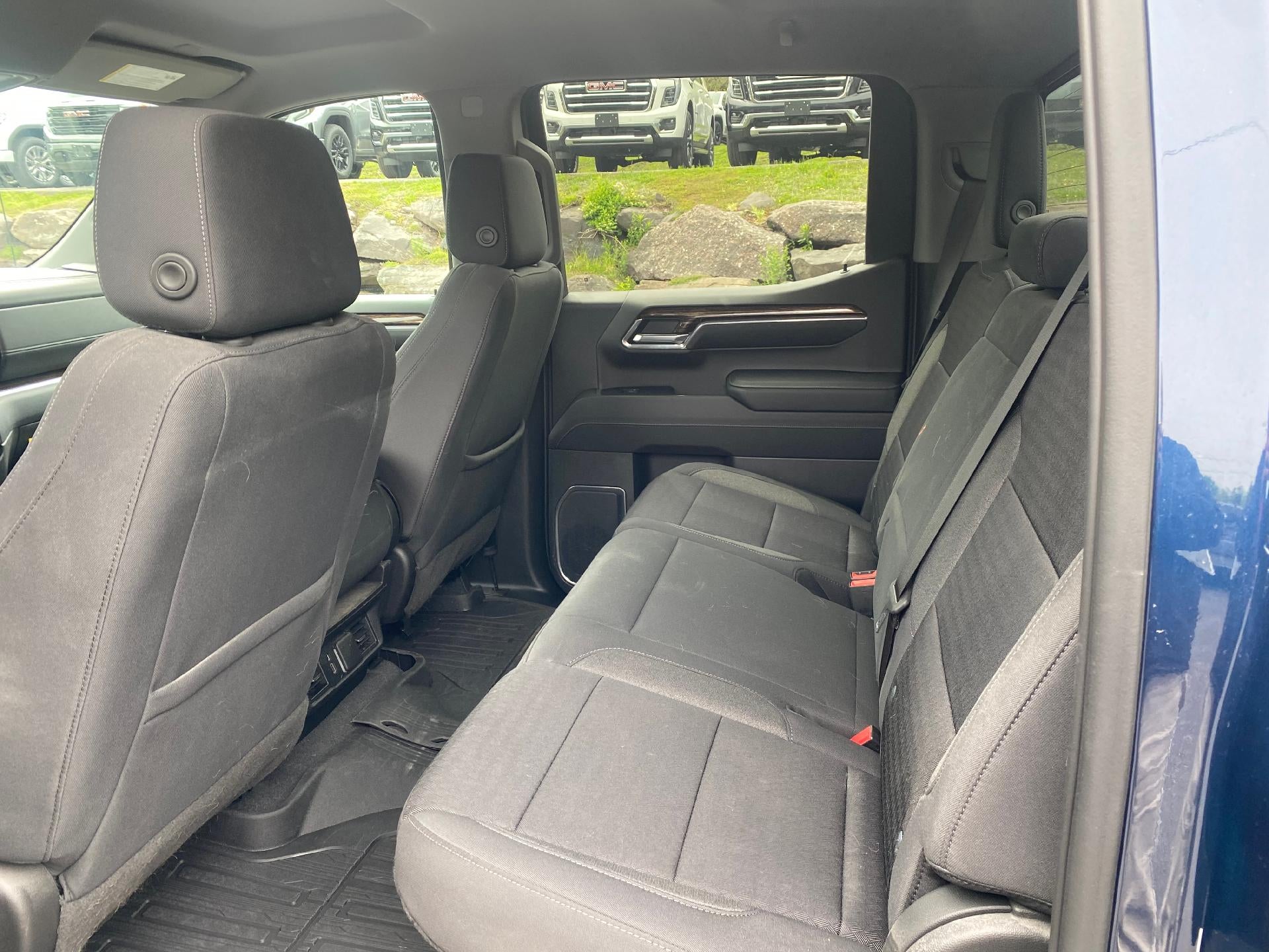 2023 GMC Sierra 1500 SLE