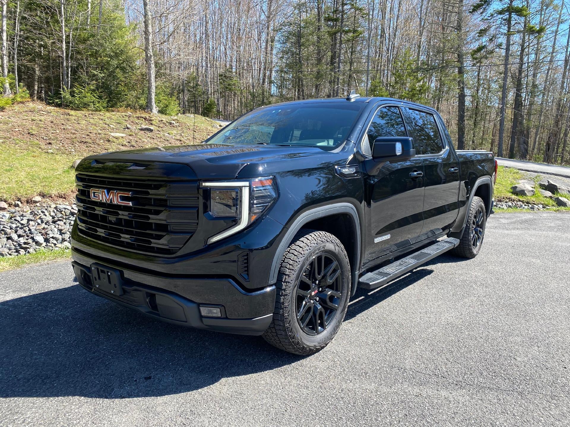 2022 GMC Sierra 1500 Elevation