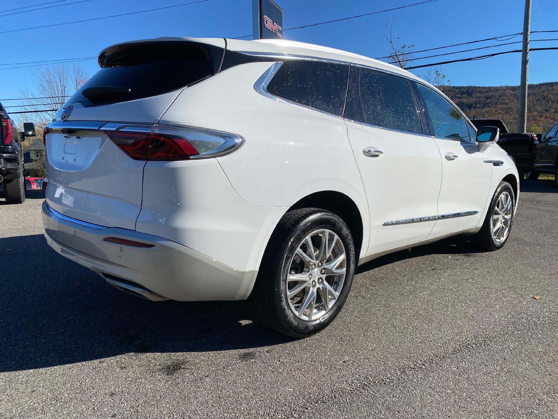 2022 Buick Enclave Premium