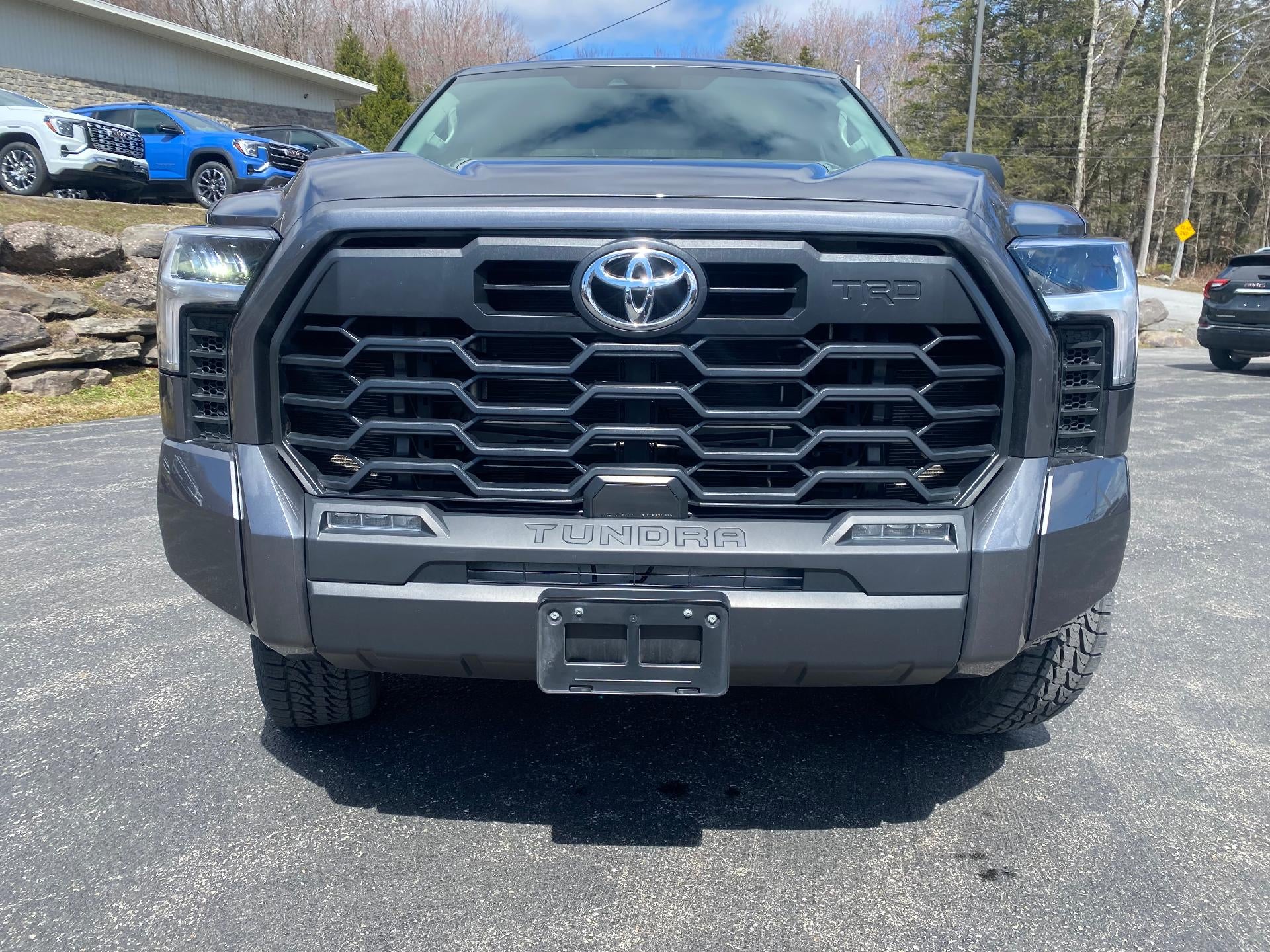 2023 Toyota Tundra 4WD SR5