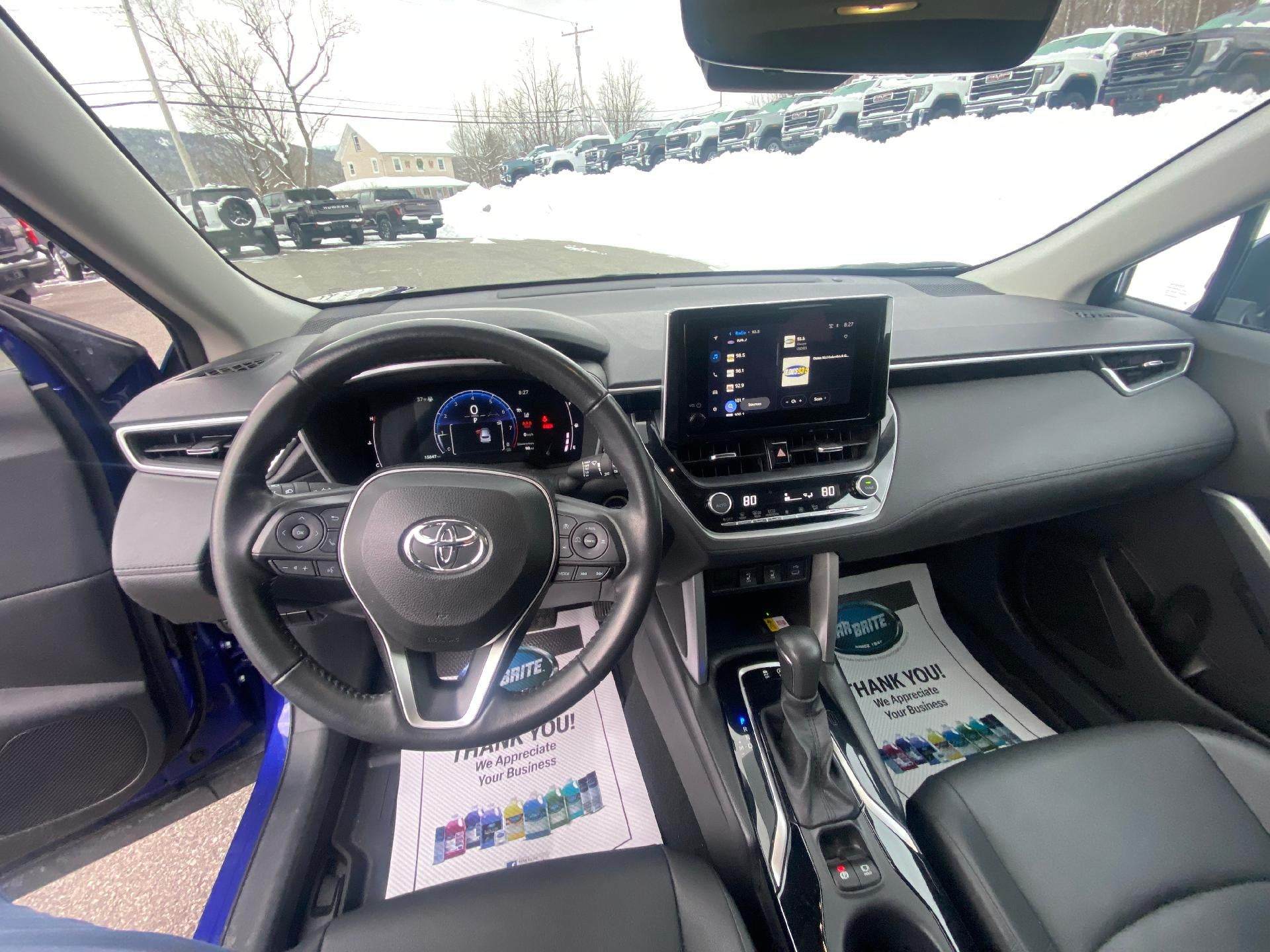 2023 Toyota Corolla Cross XLE