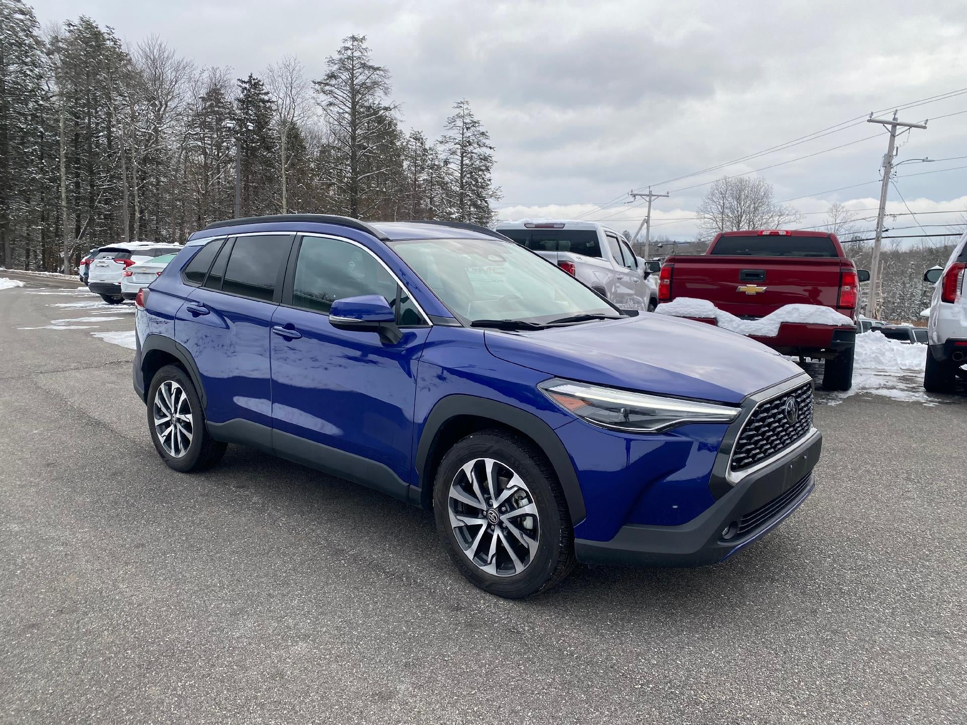 2023 Toyota Corolla Cross XLE